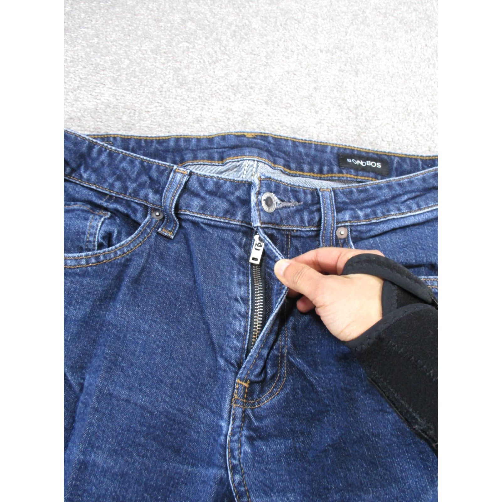 Bonobos Bonobos Jeans Mens 33 Dark Wash Denim Tailored Fit 33X30 * Solid Zip Dark Denim Bonobos Jeans 33 Regular Men XS? Size US 33 - 5 Thumbnail