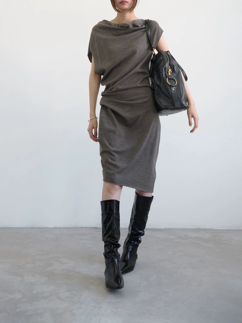 Helmut Lang HELMUT LANG A pleated dress with asymmetrical folds Size S / US 4 / IT 40 - 1 Thumbnail