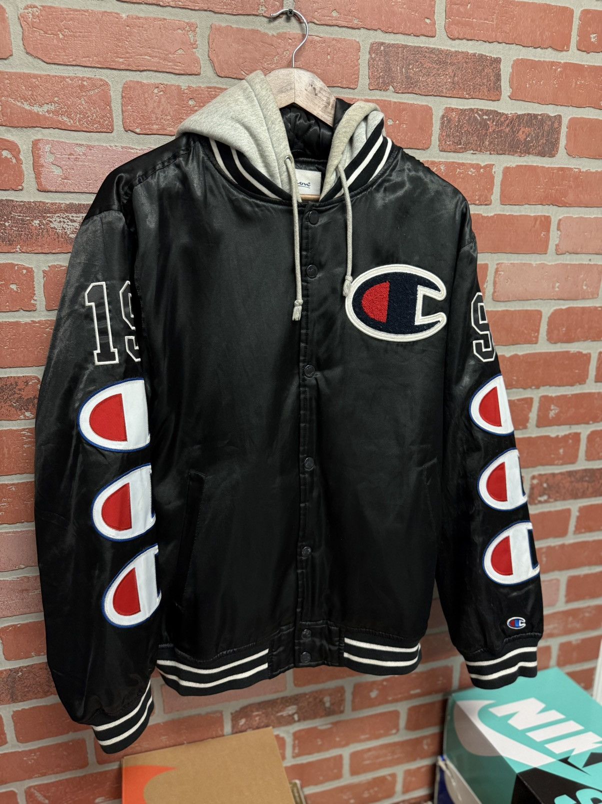 Champion × Supreme Supreme Champion Jacket RARE Size M Clean Condition Size US M / EU 48-50 / 2 - 3 Thumbnail