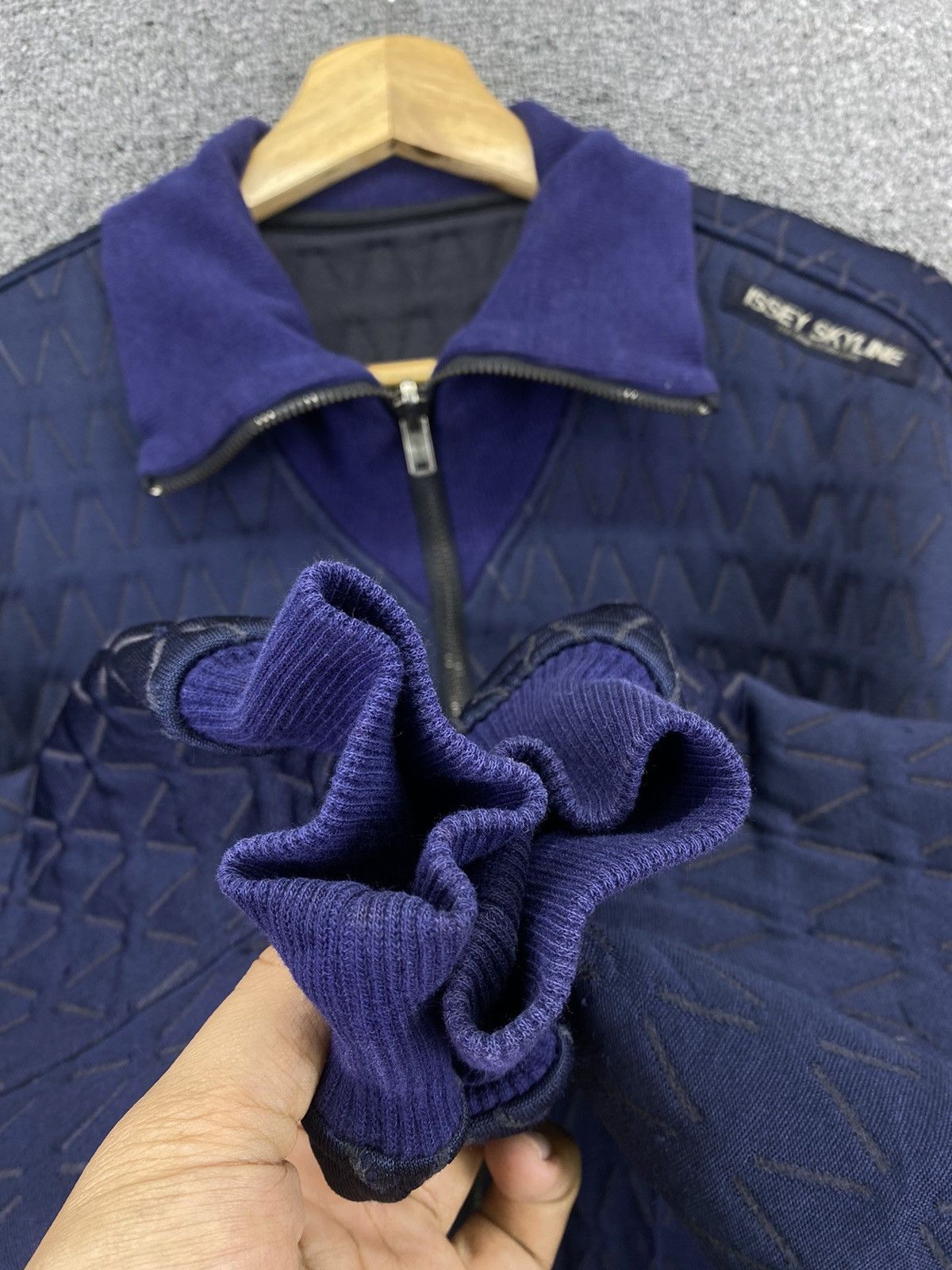 Issey Miyake × Vintage Vintage 80s Issey Miyake Skyline Reversible Bomber Jacket Size US L / EU 52-54 / 3 - 19 Thumbnail