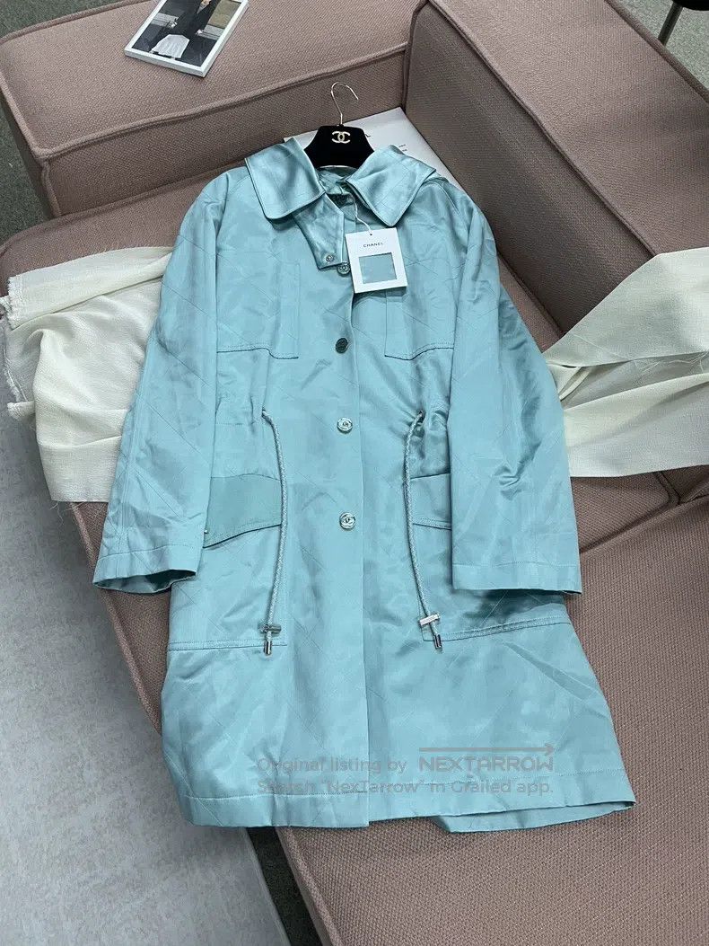 Chanel Chanel Lake green silk hooded jacket Size XS / US 0-2 / IT 36-38 - 1 Thumbnail