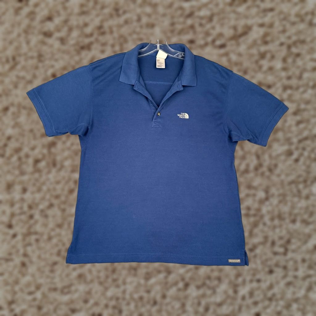 The North Face The North Face Polo Shirt Men Large Blue 100% Polyester Short Sleeve Golf Polo Shirt The North Face Mens Polo Shirt Blue Large Short Sleeve Golf Read Size US L / EU 52-54 / 3 - 1 Thumbnail