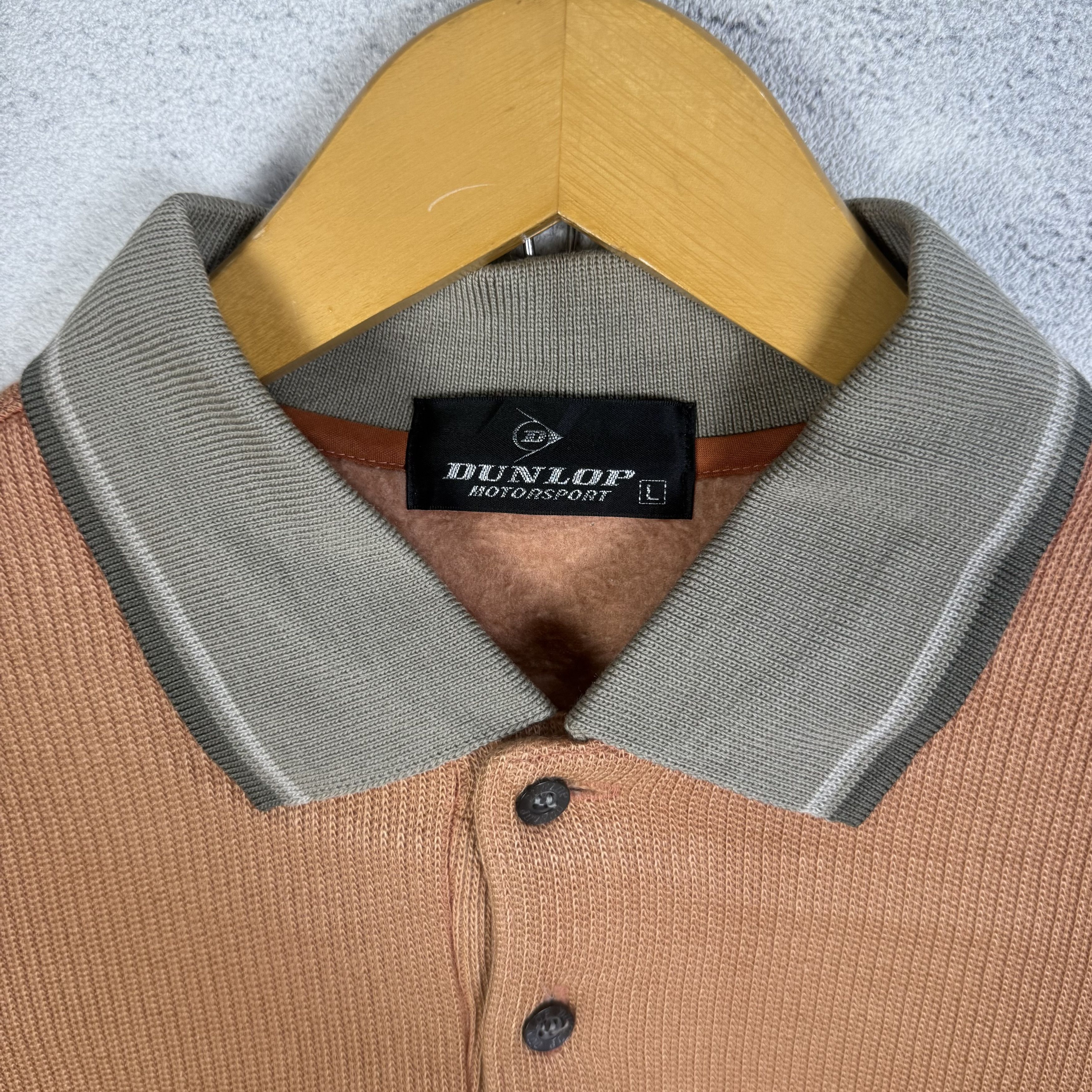 Vintage Vintage Dunlop Motorsport Collared Sweatshirt Crewneck Size US S / EU 44-46 / 1 - 3 Thumbnail