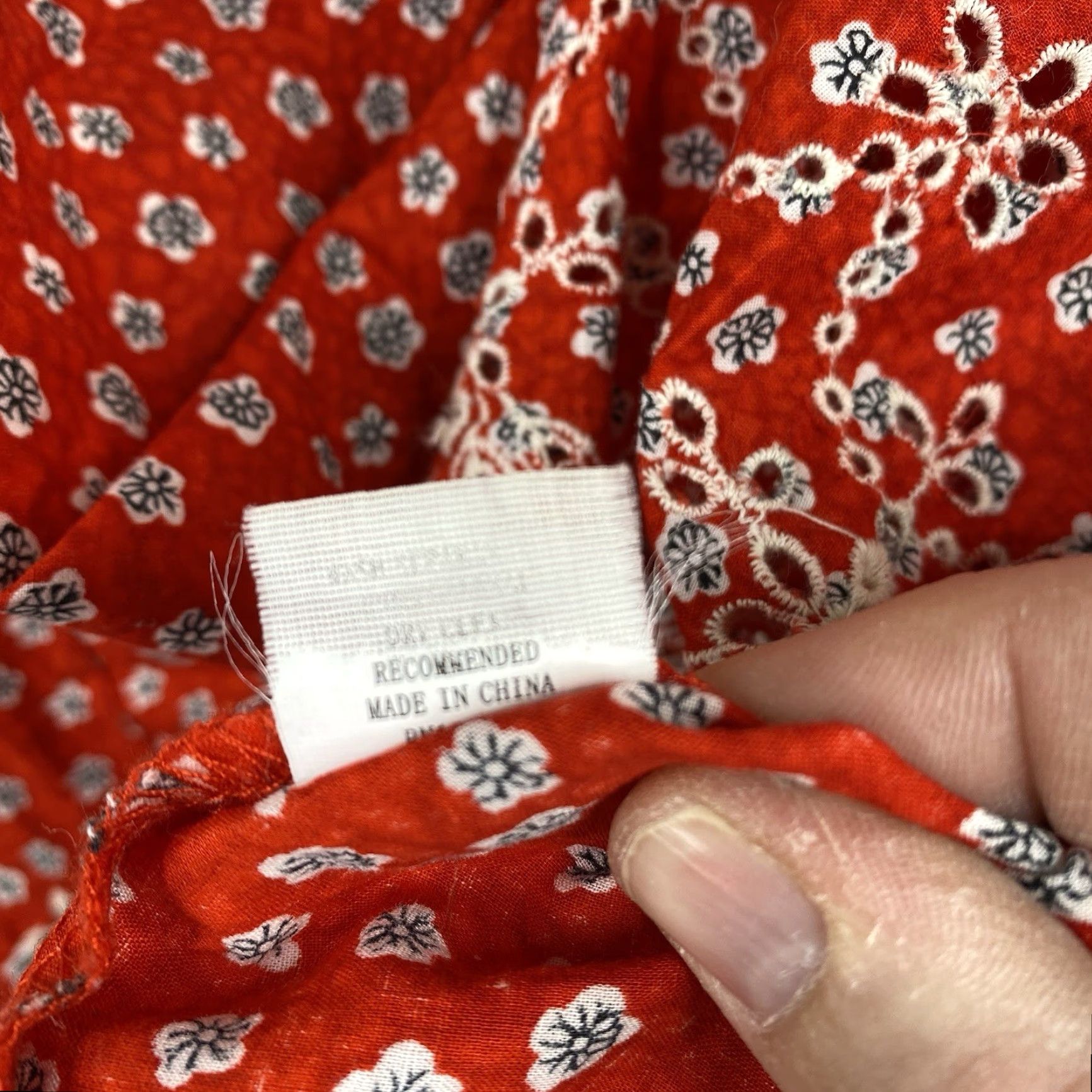 Vintage VINTAGE Criss Cross Top Y2K Sz L Boho Hippie Floral Embroidered Cottagecor Red Cotton Blouse Women Size L / US 10 / IT 46 - 6 Thumbnail