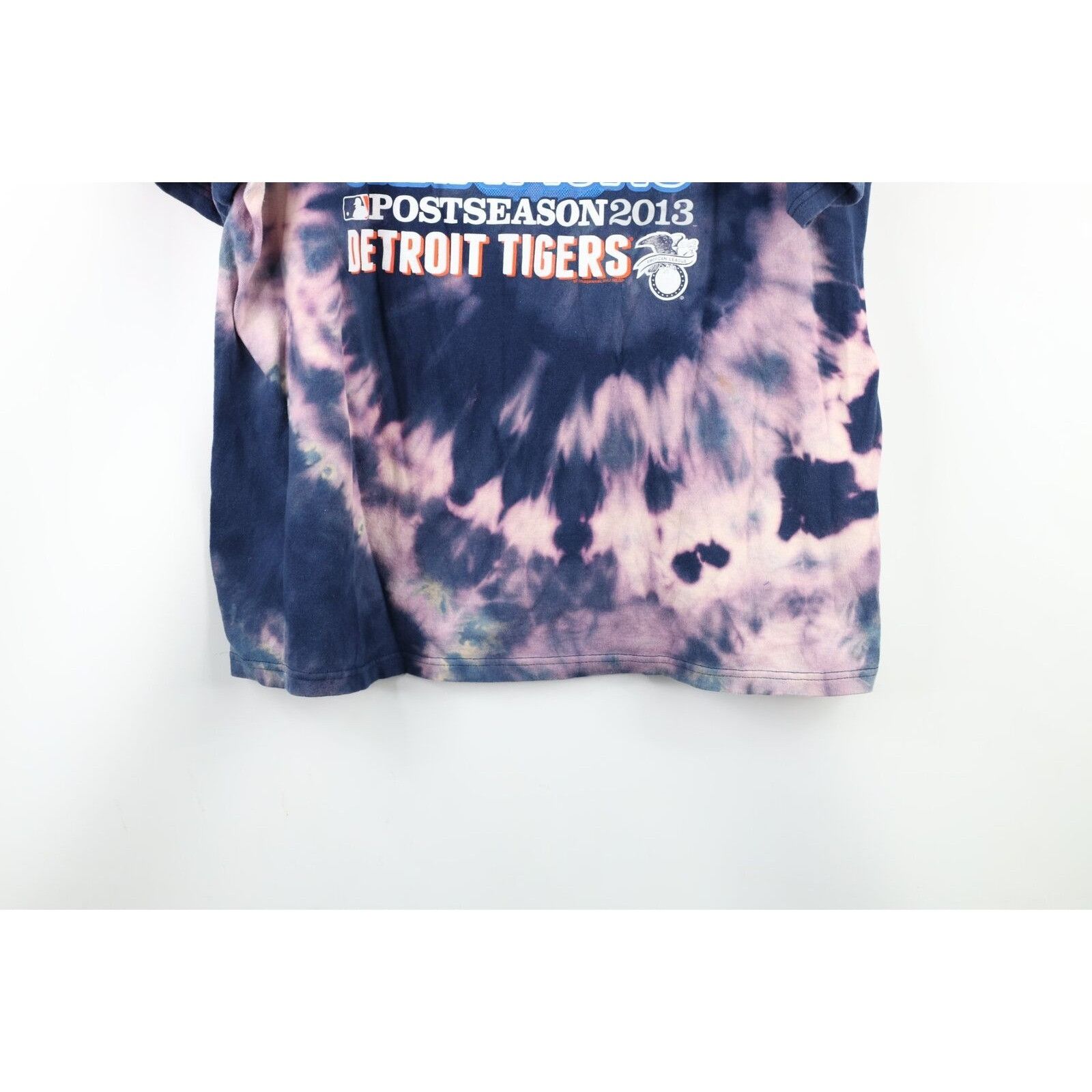 Vintage MLB Acid Wash Spell Out Detroit Tigers Baseball T-Shirt Size US XL / EU 56 / 4 - 3 Thumbnail