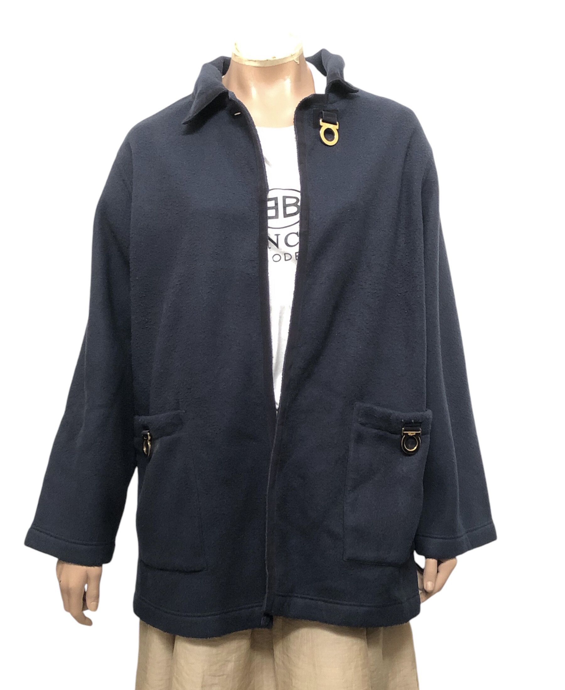 Salvatore Ferragamo × Vintage Vintage Salvatore Ferragamo Fleece Coat Size M / US 6-8 / IT 42-44 - 3 Thumbnail
