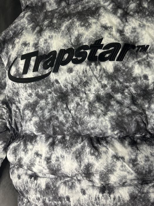 Trapstar London Trapstar Hyperdrive tie dye puffer jacket Grailed