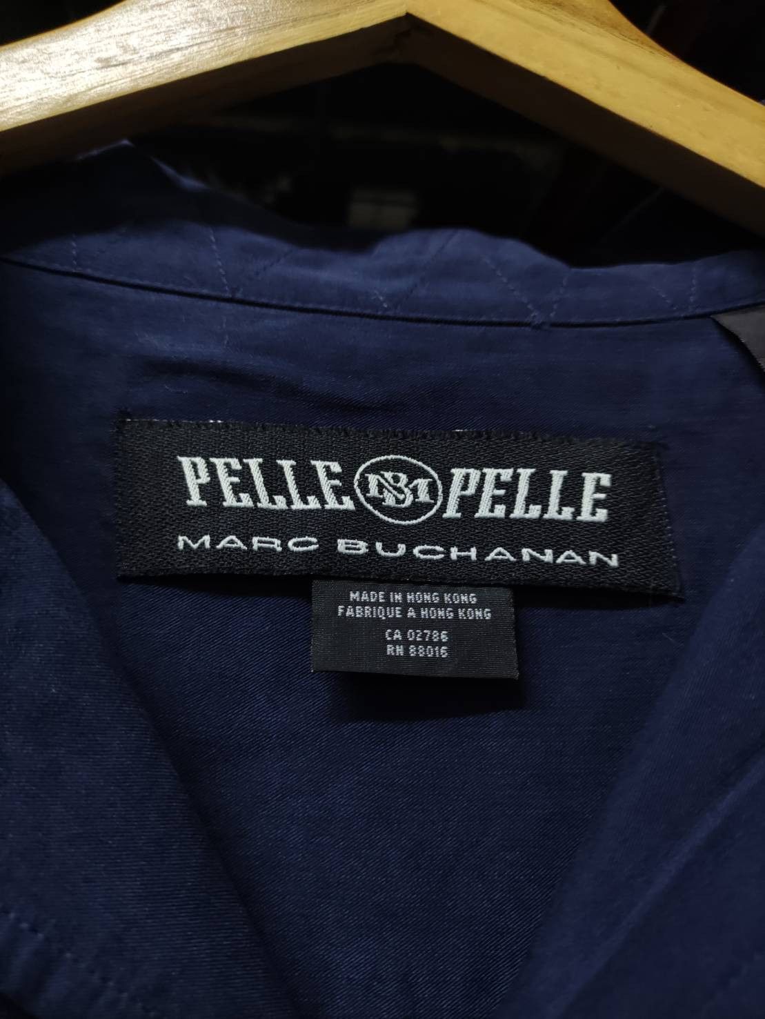 Marc Buchanan Vtg 00's Pelle Pelle " Totem Pole " Embroidery Shirts Size US XL / EU 56 / 4 - 5 Thumbnail
