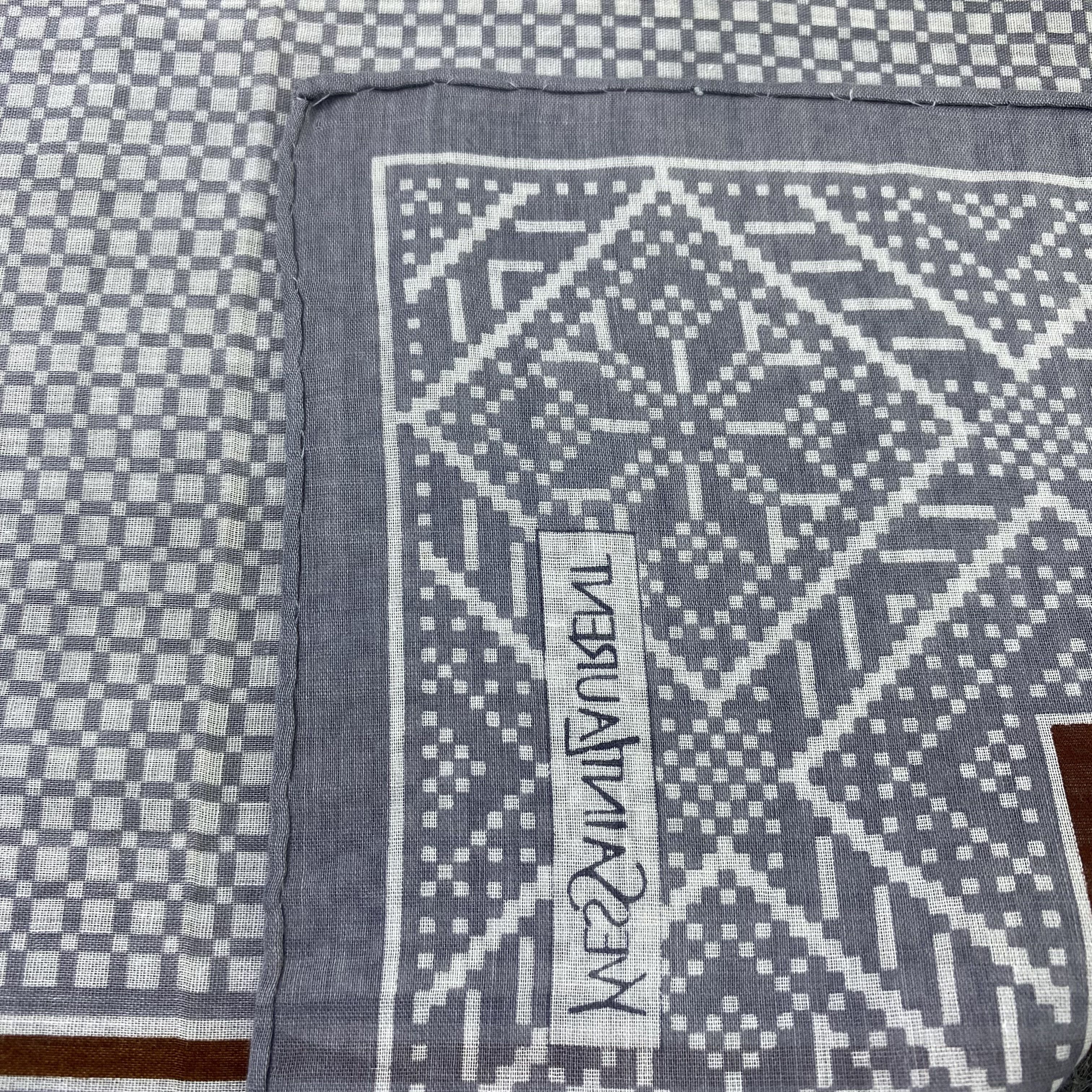 Yves Saint Laurent Yves Saint Larent Handkerchief Neckerchief Bandana-B1629 Size ONE SIZE - 6 Thumbnail