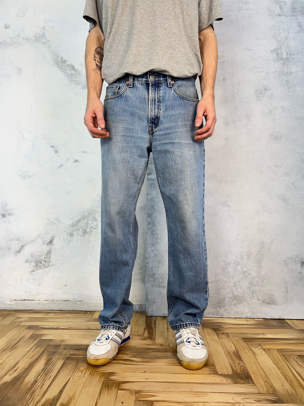 Levi's Vintage Blue Levis Slim Fit Jeans Pants Size 30 Size US 30 / EU 46 - 4 Thumbnail