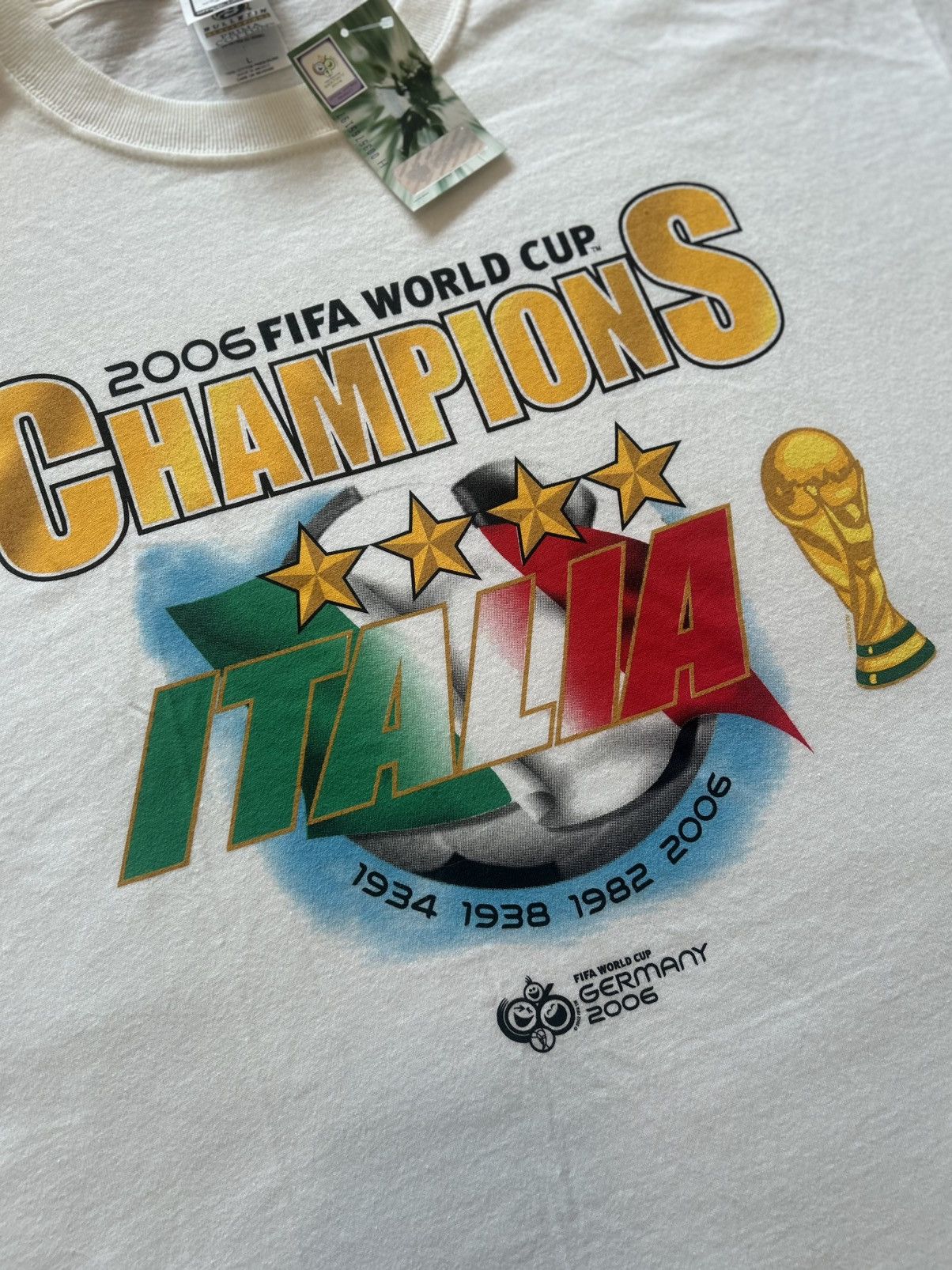 Vintage 2006 Fifa World Cup Champions Italia Tee NEW Size US L / EU 52-54 / 3 - 4 Thumbnail