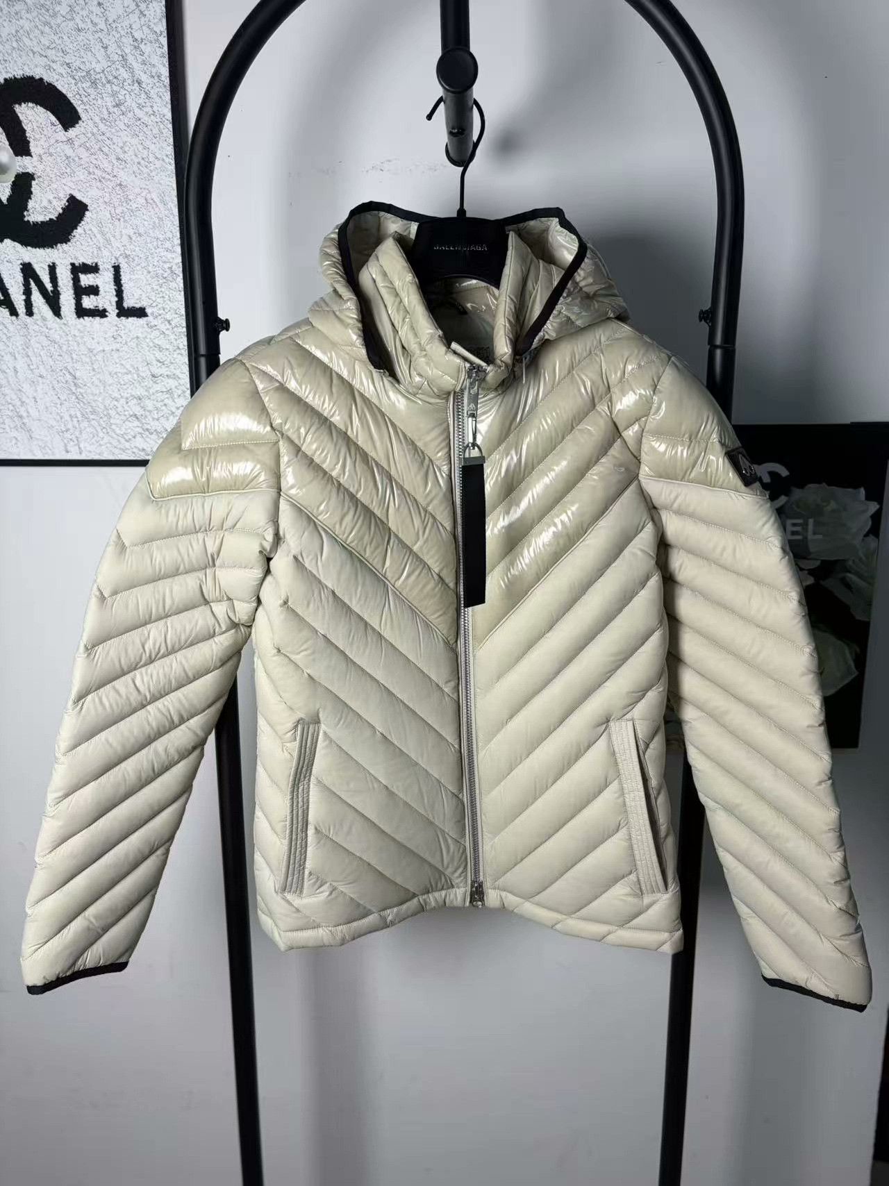 Moose Knuckles Moose Knuckles Down White Heavy Coat s Men Size US S / EU 44-46 / 1 - 1 Thumbnail