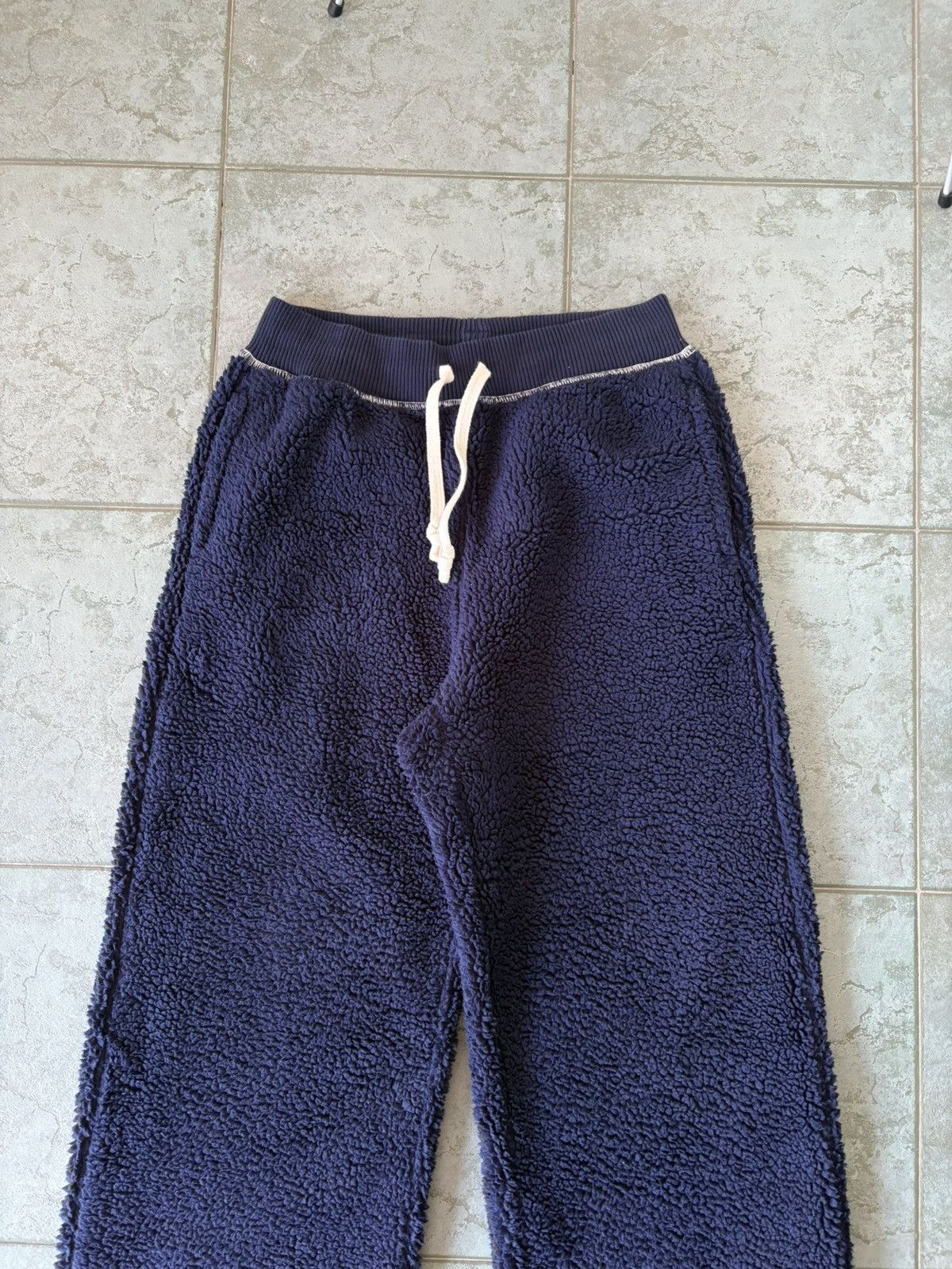 JW Anderson × Uniqlo J.W. Anderson x Uniqlo Deep Pile Fleece Relaxed Pants Size US 31 - 5 Thumbnail
