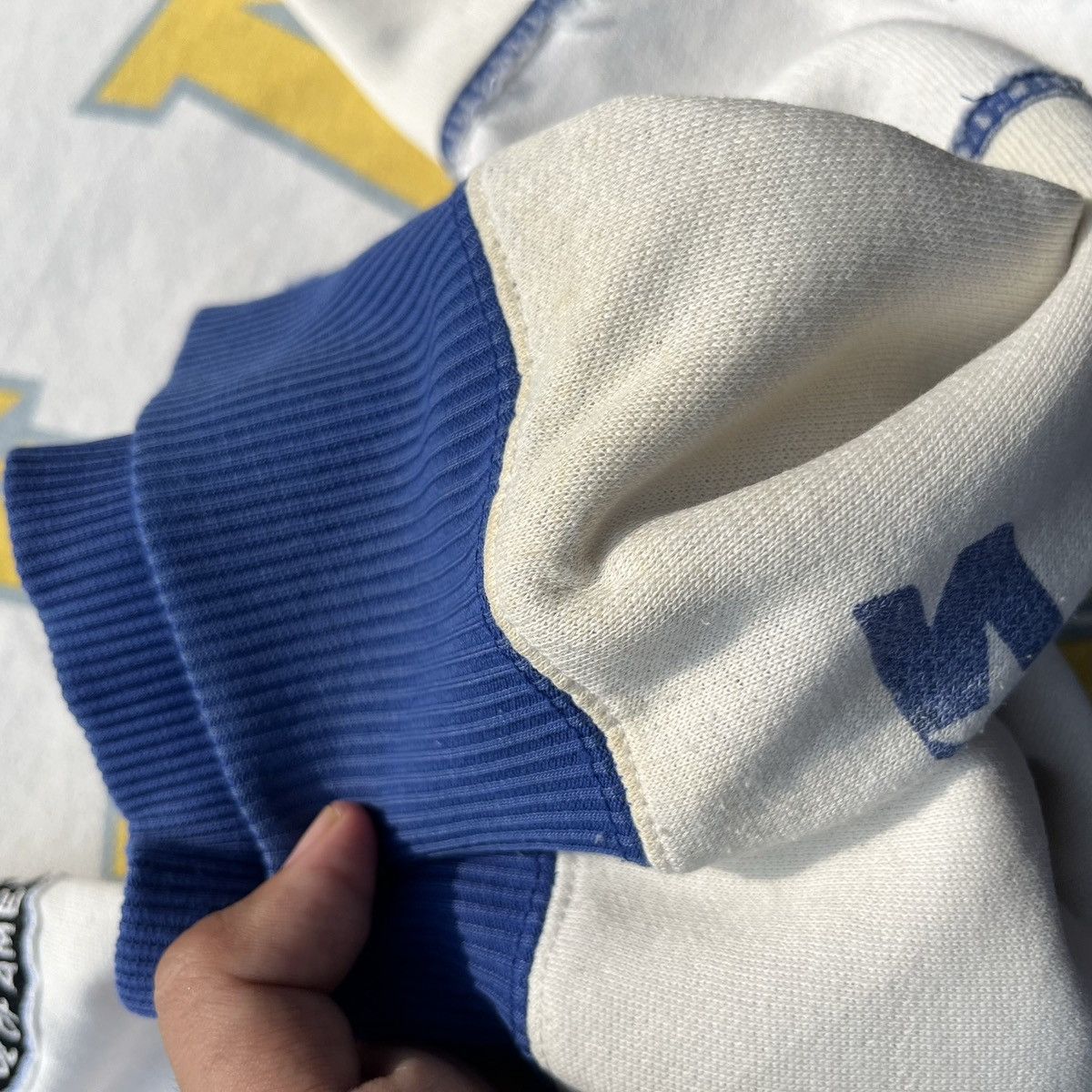 Vintage VINTAGE RARE UCLA BIG LOGO PRINTED UNIVERSITY Size US L / EU 52-54 / 3 - 10 Thumbnail