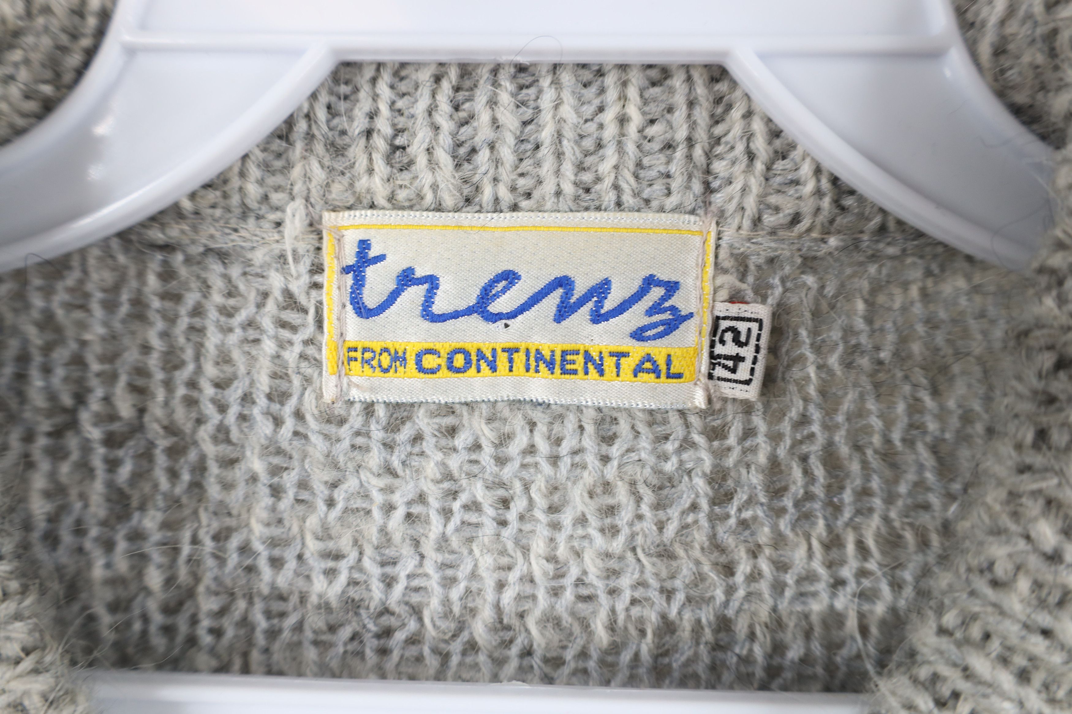 Vintage Vintage 90s Streetwear Blend Knit Geometric Crewneck Sweater Size US XL / EU 56 / 4 - 5 Thumbnail