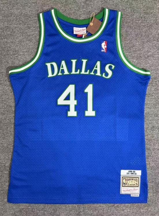NBA 41 Dirk Nowitzki Jersey Dallas Mavericks Jersey Size US M / EU 48-50 / 2 - 2 Thumbnail