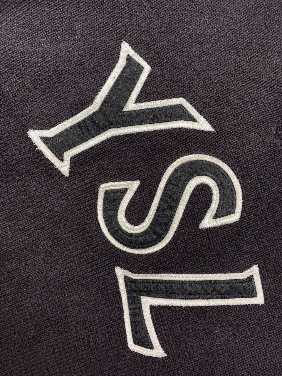 Yves Saint Laurent Vintage Yves Saint Laurent 90s Big Logo Knit V-Neck Sweater Size US L / EU 52-54 / 3 - 4 Thumbnail