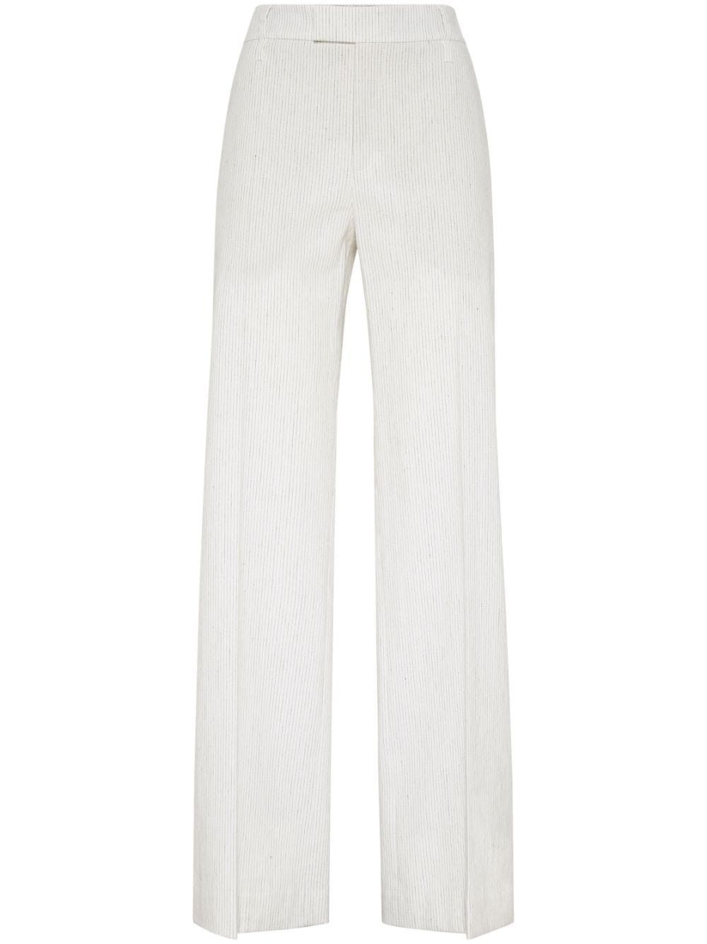 o1la1rc1a0425 Pants in White