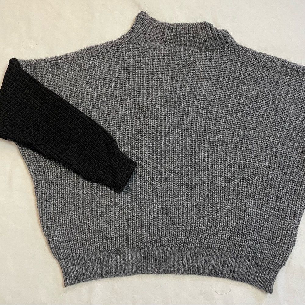 Other NWT New $262 BIANCOGHIACCIO Colorblock Wool Blend Sweater S Size M / US 6-8 / IT 42-44 - 5 Thumbnail