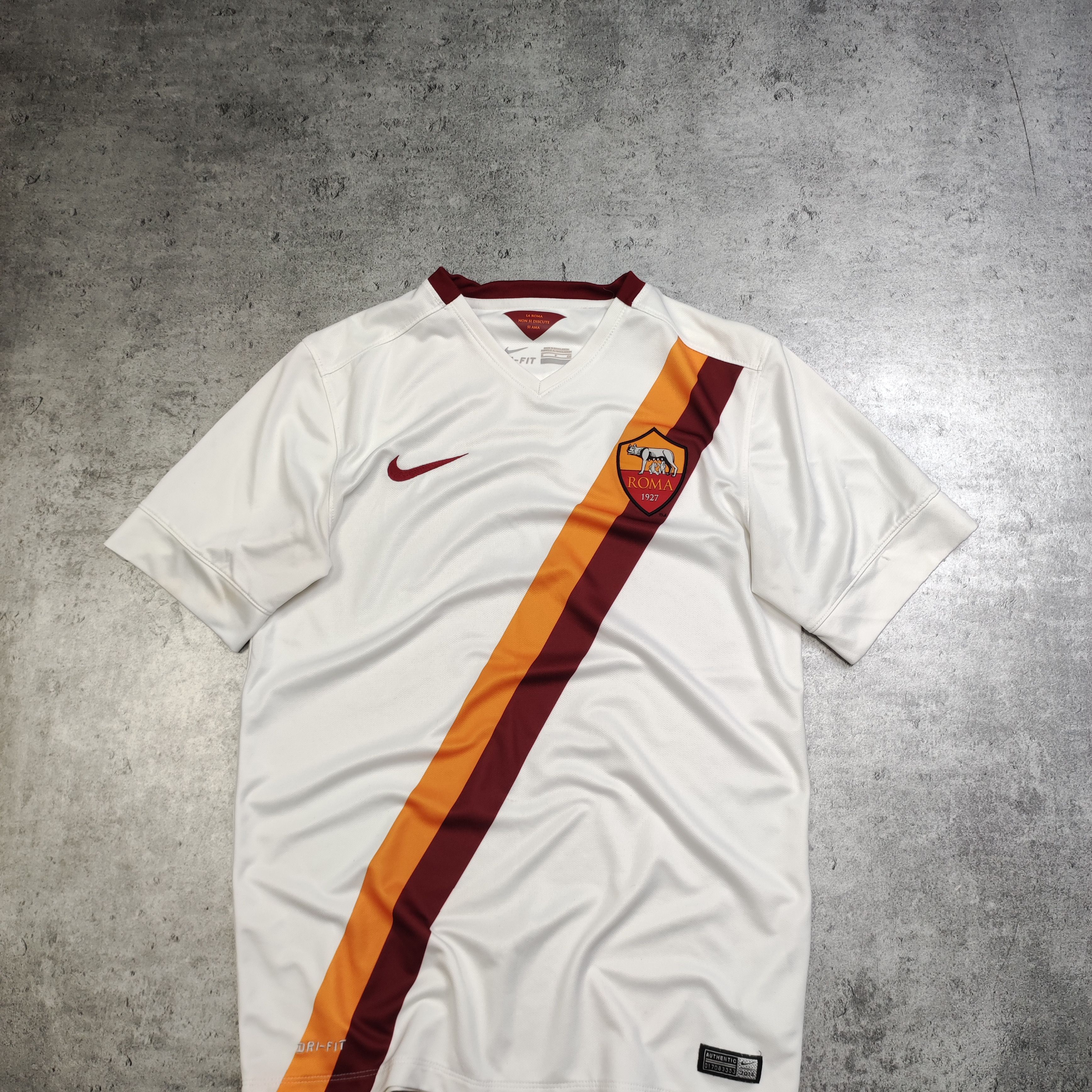 Vintage RARE Football Soccer Roma FC 2015 Away Nike Jersey Size US S / EU 44-46 / 1 - 2 Thumbnail