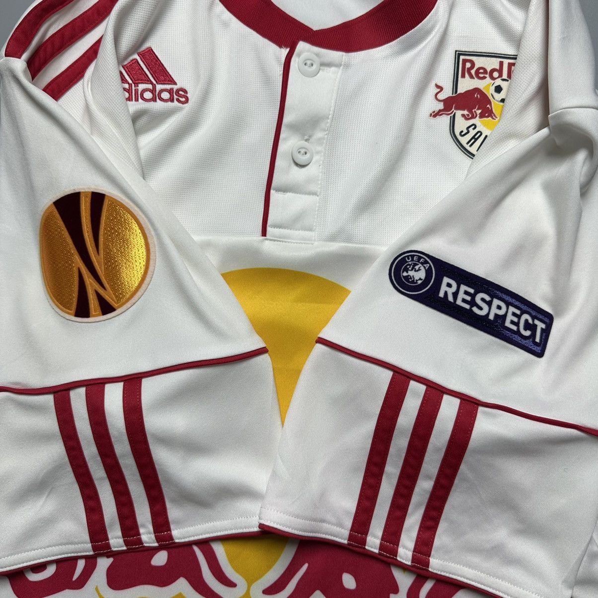 Vintage RED BULL SALZBURG ADIDAS 2011/2012 SOCCER JERSEY #23 SEKAGYA Size US L / EU 52-54 / 3 - 8 Thumbnail