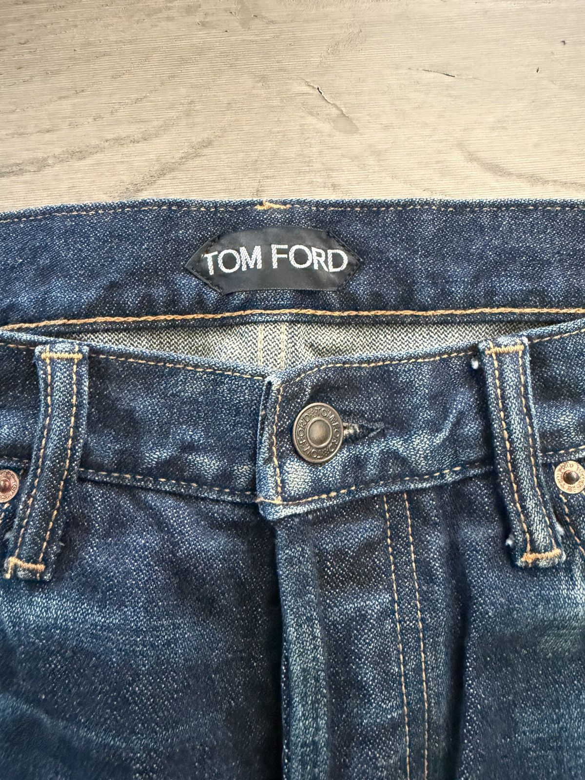 Tom Ford Tom ford 34 straight leg in dark wash Size US 34 / EU 50 - 2 Thumbnail