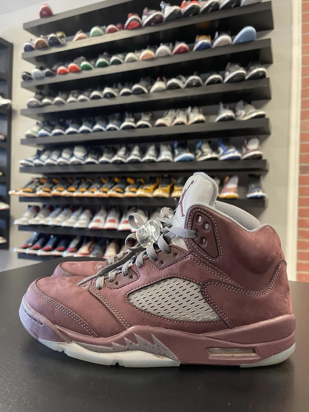 Jordan Brand Size 8 - Nike Air Jordan 5 Retro Burgundy ‘23 DZ4131-600 OG Size US 8 / EU 41 - 1 Thumbnail