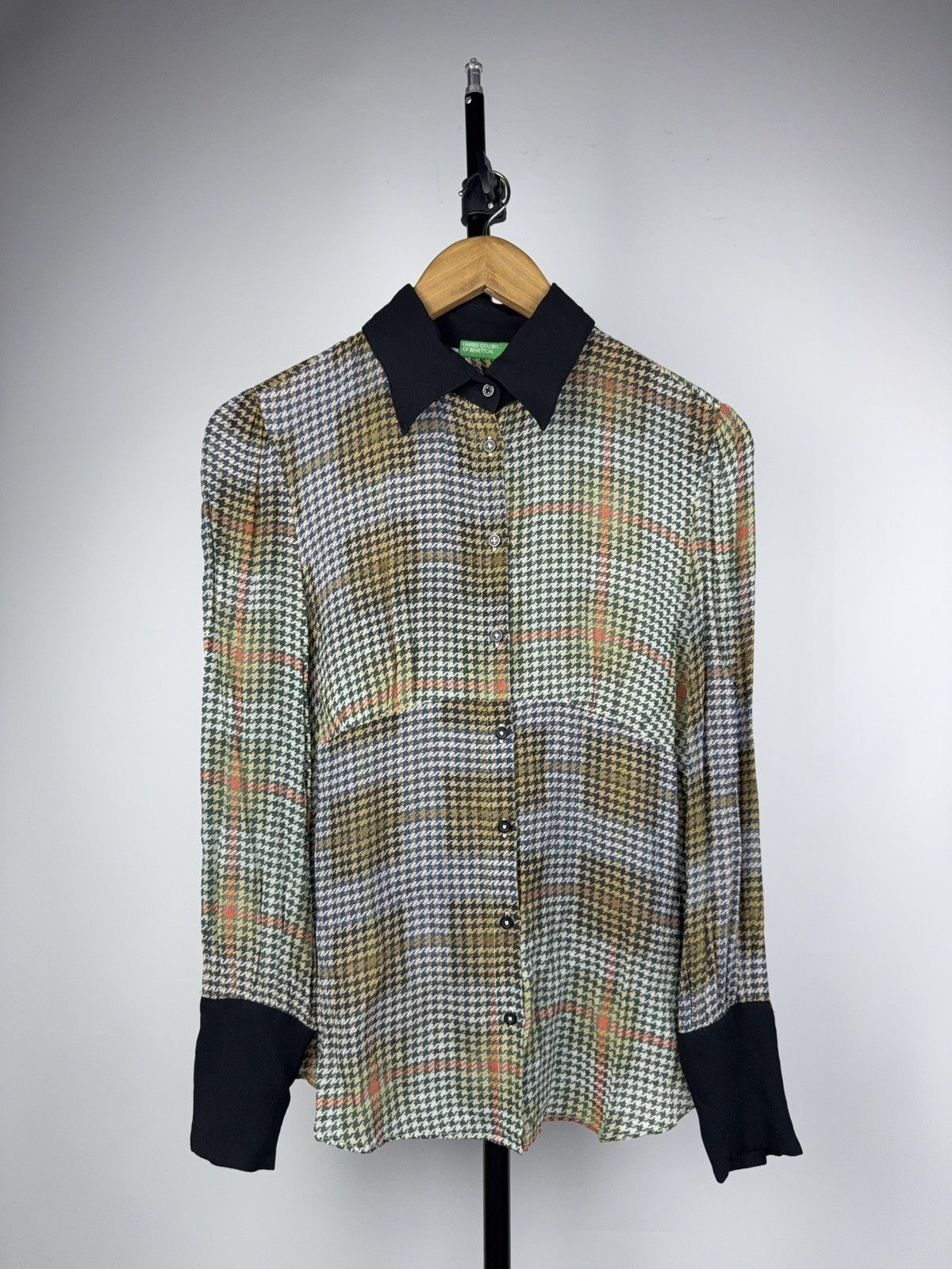United Colors Of Benetton 00s Benetton Houndstooth Check Blouse With Contrast Collar Size S / US 4 / IT 40 - 1 Thumbnail