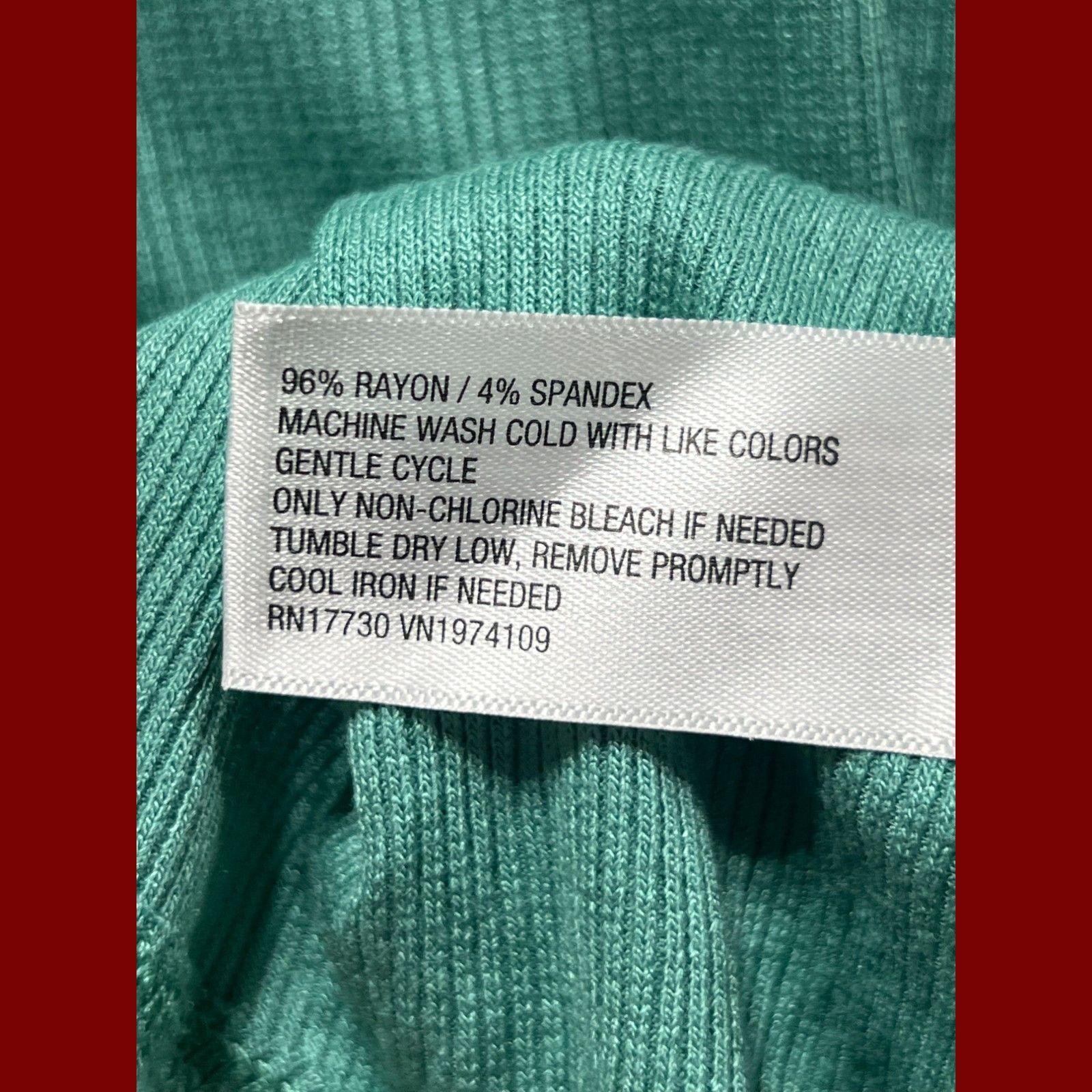 Other Universal Thread - Women's Ribbed Long Sleeve Crew Neck T-Sh Size XXL / US 16-18 / IT 52-54 - 11 Thumbnail