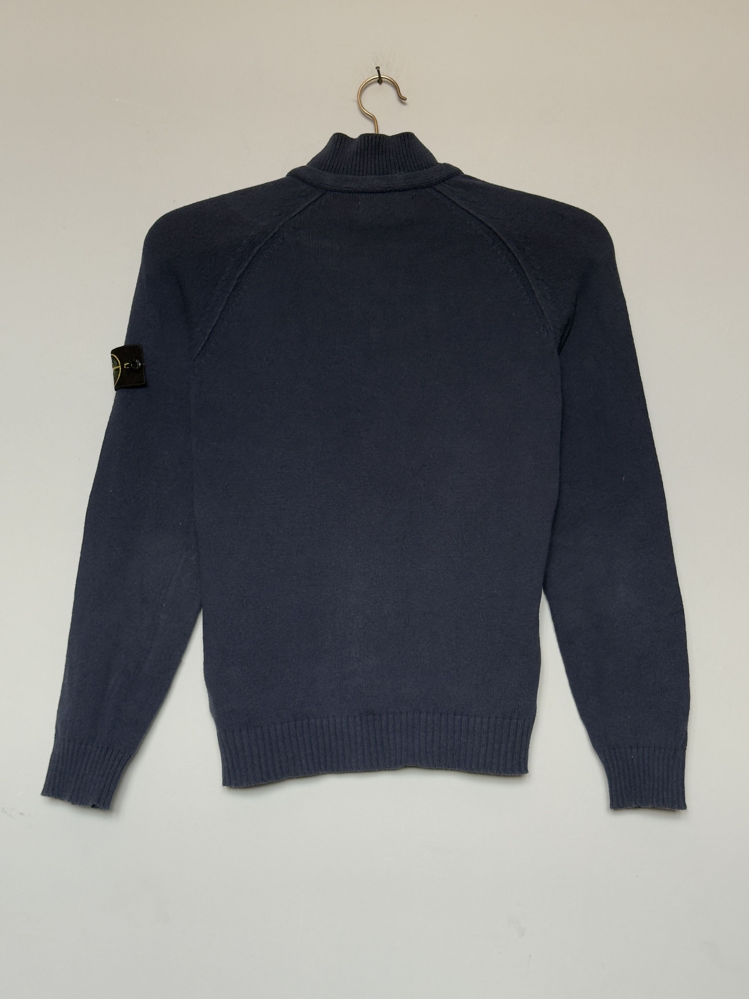 Stone Island 🔥 stone island turtle neck sweater patch logo Size US M / EU 48-50 / 2 - 14 Thumbnail