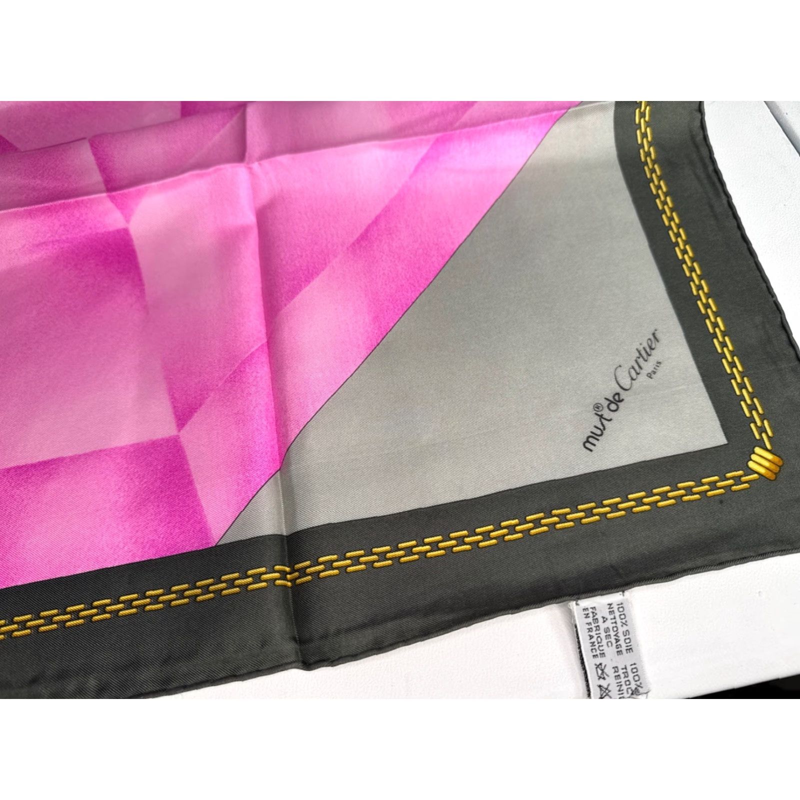 Cartier VINTAGE Cartier Paris Must De Silk Scarf Pink 100% Silk Diamond France Women Size ONE SIZE - 3 Thumbnail