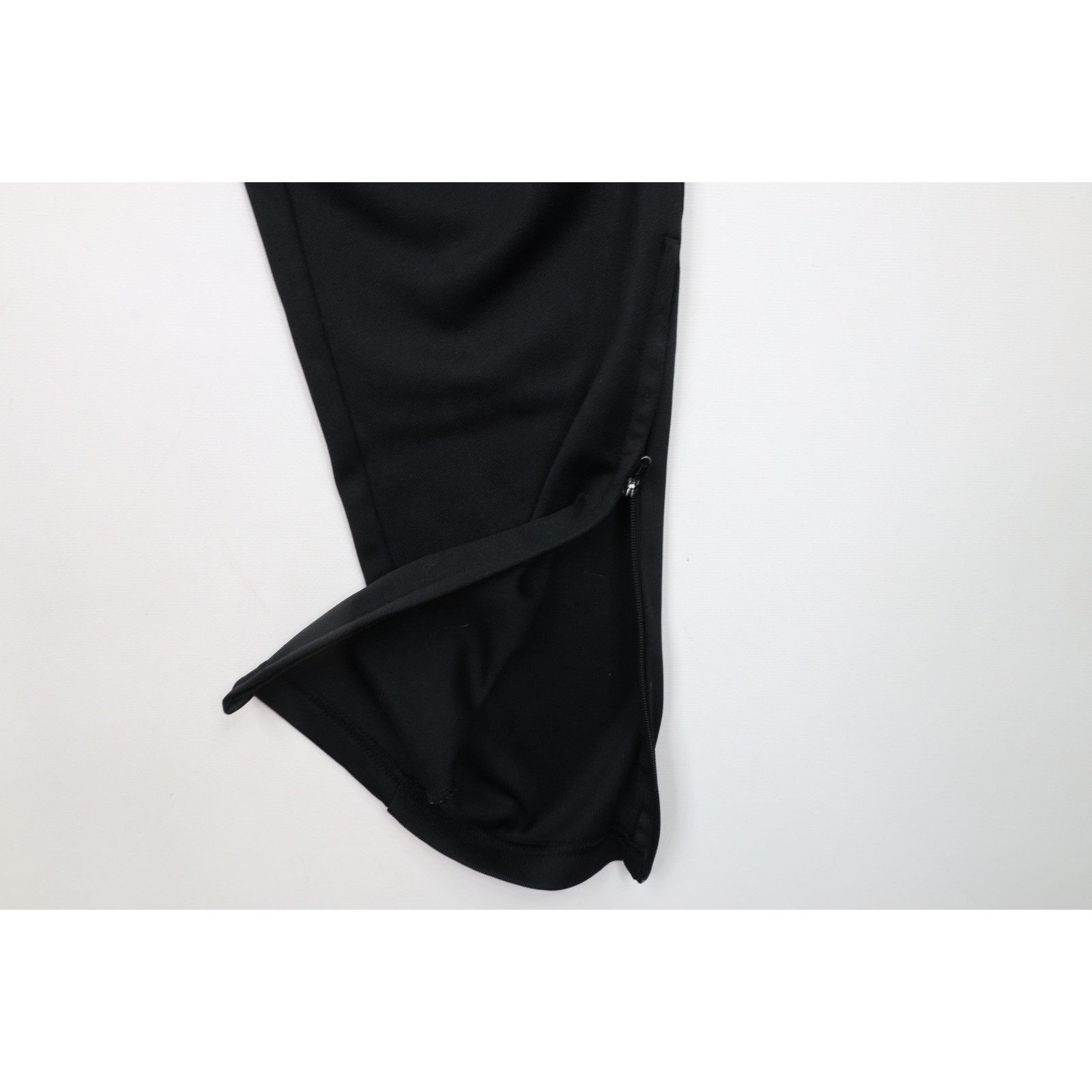 Adidas × Vintage Vintage Adidas Spell Out Striped Tapered Leg Soccer Pants Size US 32 / EU 48 - 7 Thumbnail