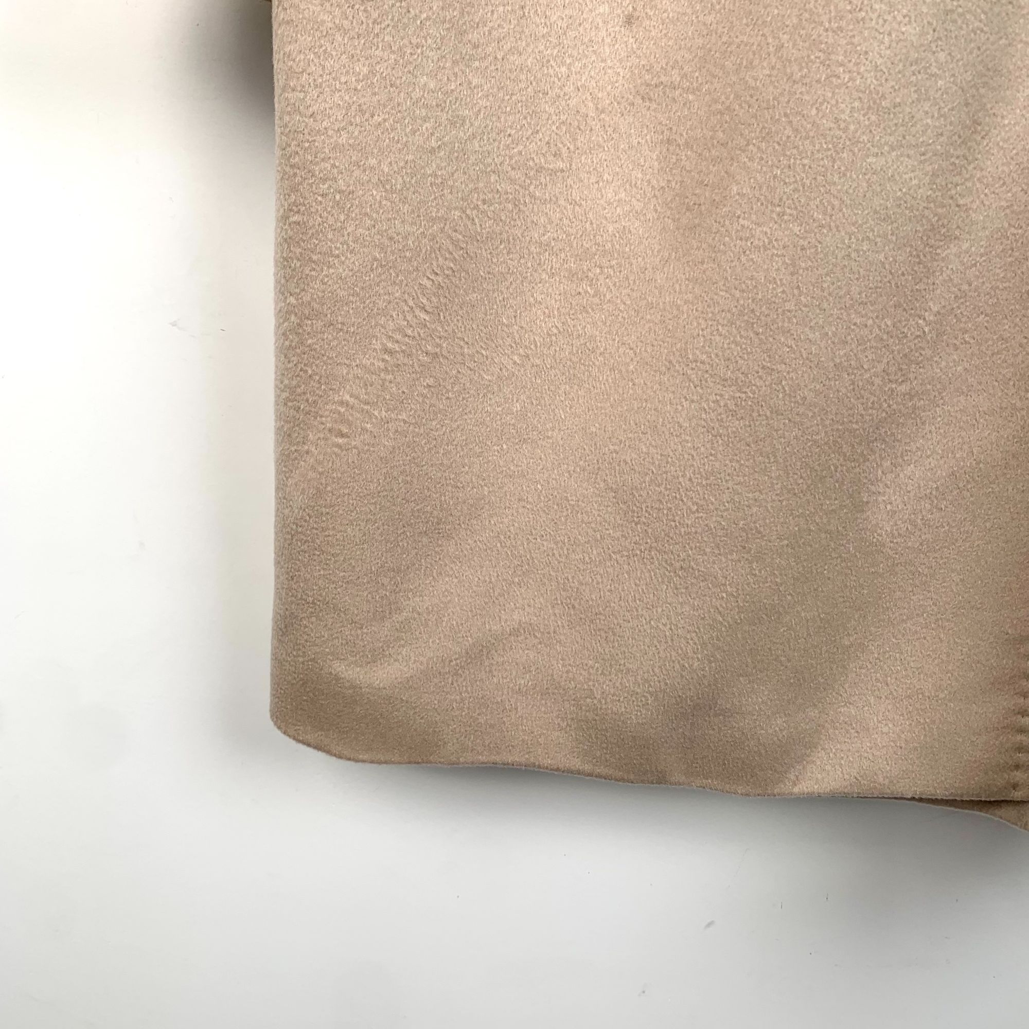 Max Mara Maxmara Beige Hooded Wool-Lined Cashmere Coat (Size S) Size S / US 4 / IT 40 - 5 Thumbnail