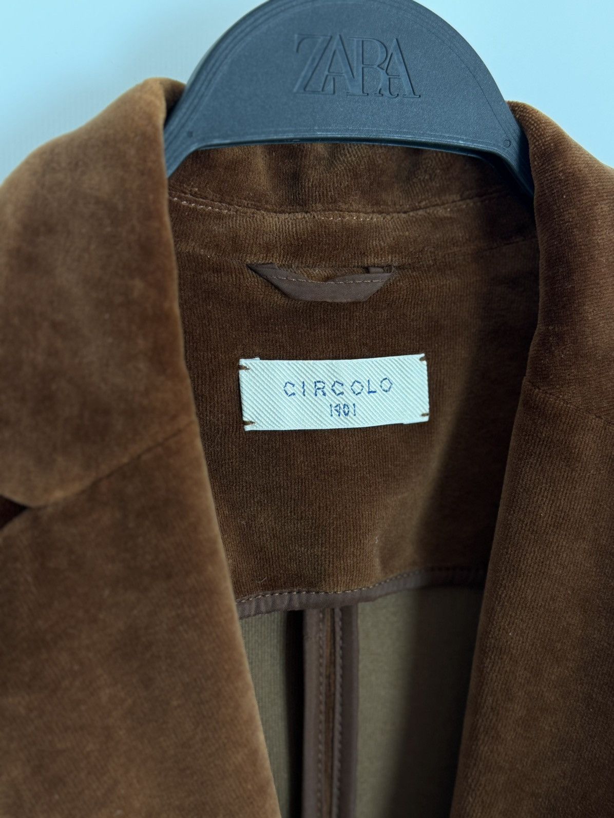 Circolo 1901 Circolo 1901 Velvet Light Brown Women’s Blazer Size M / US 6-8 / IT 42-44 - 5 Thumbnail