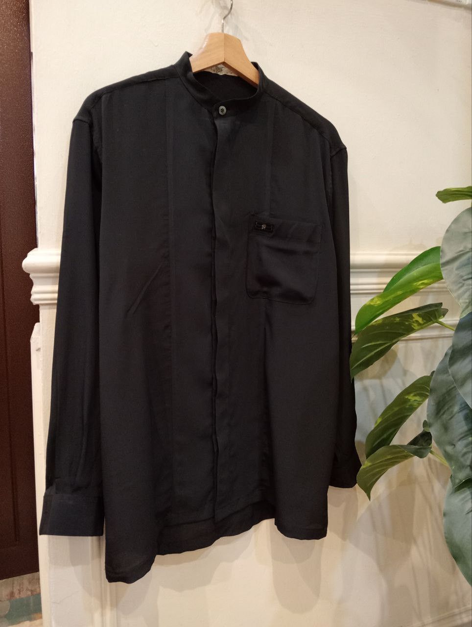 Balenciaga LUXURY BALENCIAGA PARIS VINTAGE POLYESTER SHIRT Size US M / EU 48-50 / 2 - 1 Thumbnail