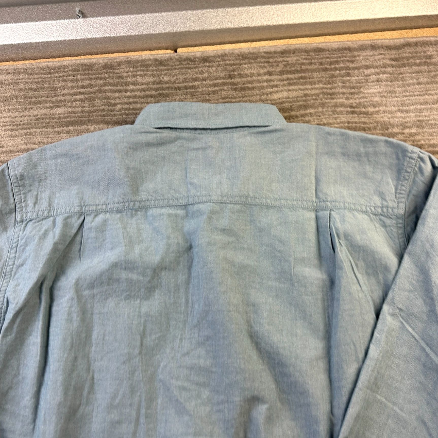 Carhartt Carhartt Shirt Mens Medium Blue Chambray Double Pocket Cotton Work Button-Up Workwear Size US M / EU 48-50 / 2 - 6 Thumbnail