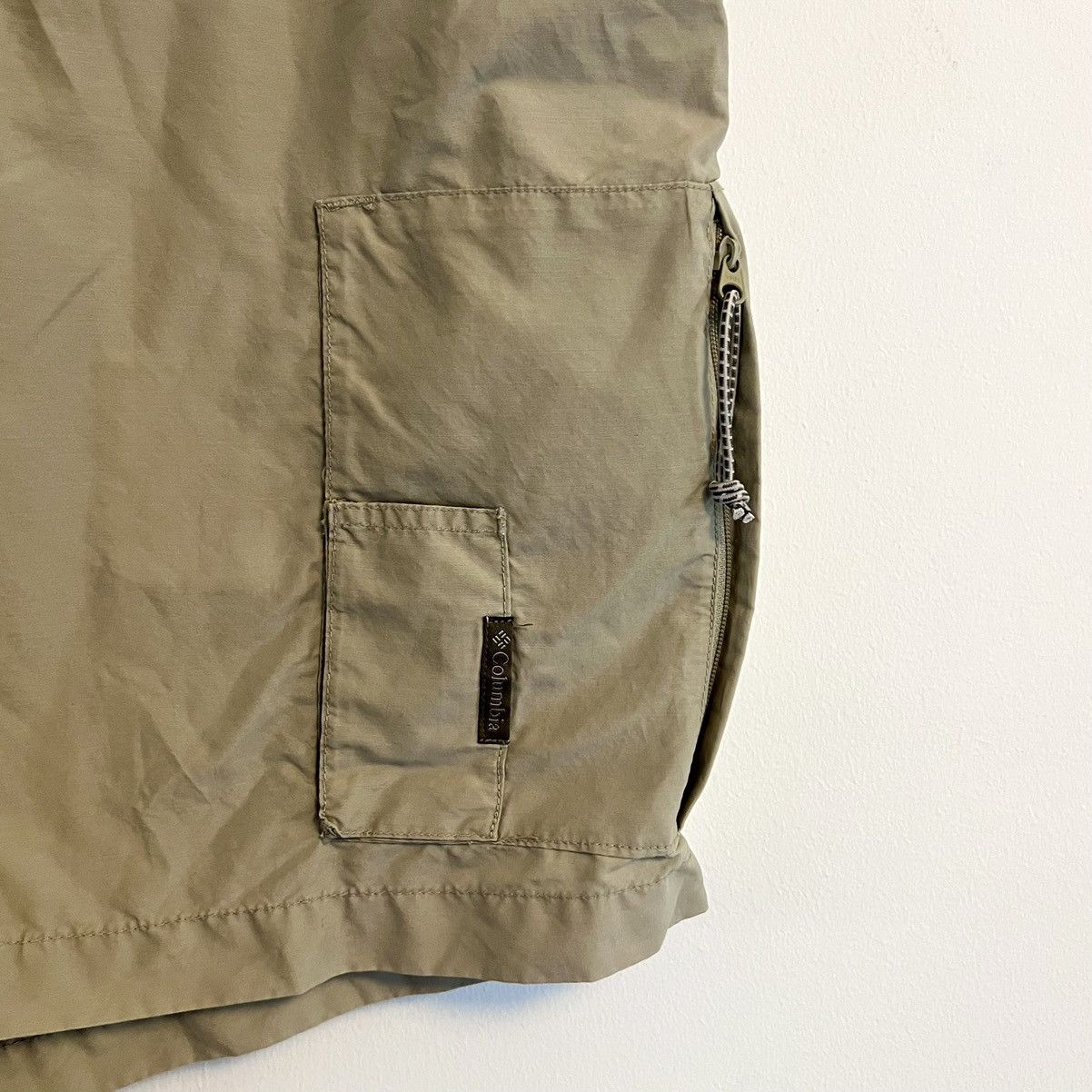 Columbia × Vintage VTG Columbia Belted Zip Pockets Cargo Shorts Size US 38 / EU 54 - 4 Thumbnail