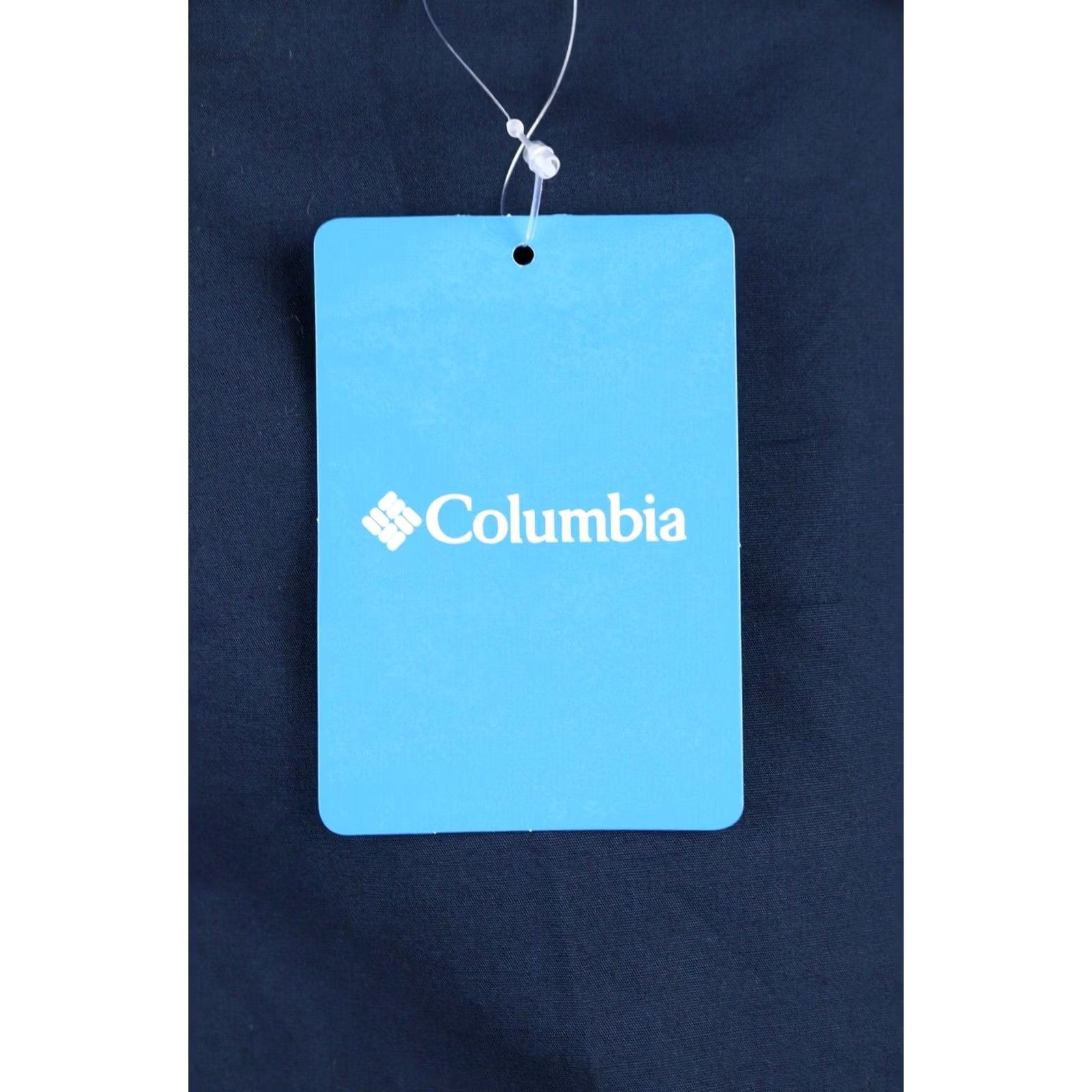 Vintage Columbia Men's Cargo Short Brentyn Trail Collegiate Navy 40 Casual Size US 40 / EU 56 - 7 Thumbnail