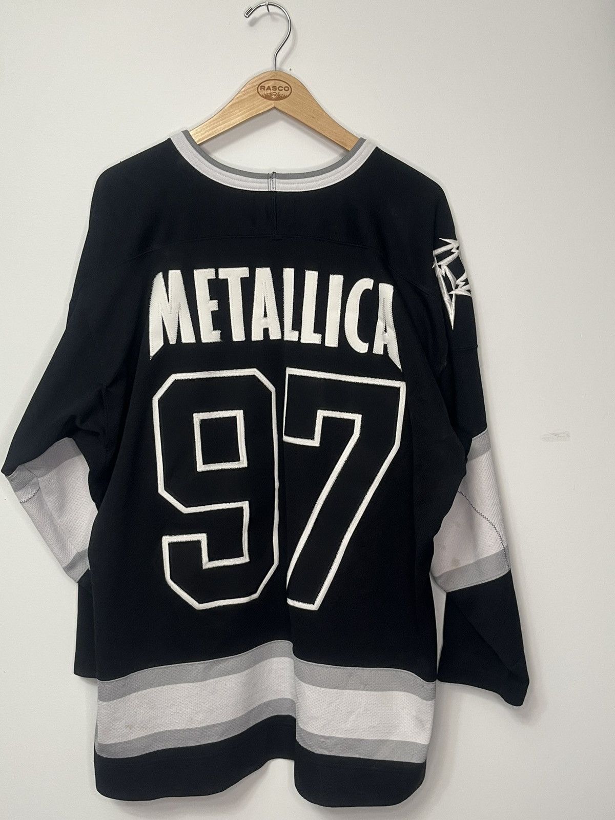 Metallica Metallica Black XL Flame Skull Tour 97 1997 Hockey Jersey Size US XL / EU 56 / 4 - 2 Thumbnail