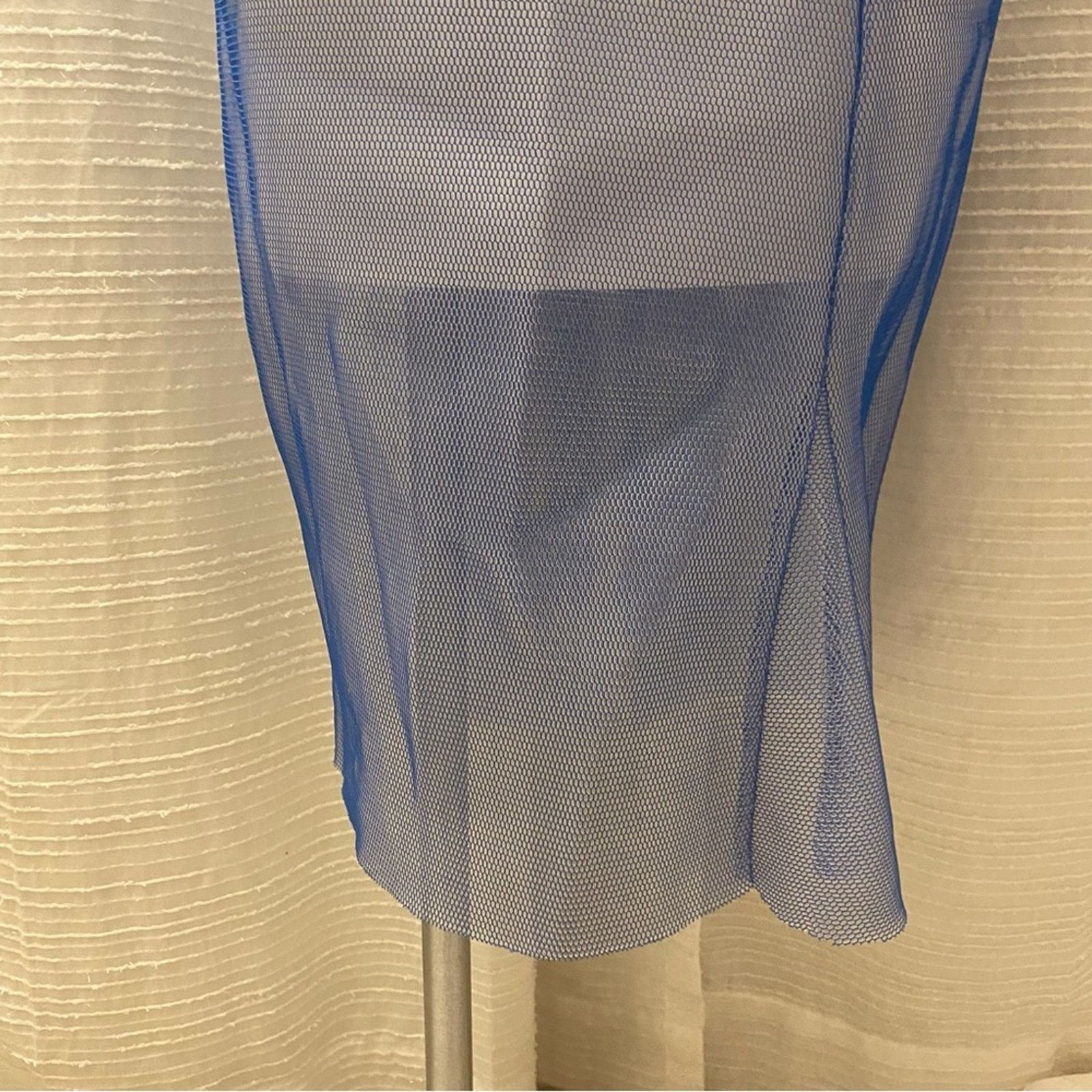 MILLY Milly Blue Midi Pencil Skirt sz 10 Milly Midi Net Skirt Size 32" / US 10 / IT 46 - 12 Thumbnail