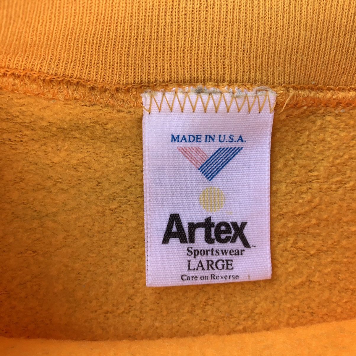 NBA VINTAGE 90s DISTRESSED ARTEX LAKERS SWEATSHIRT BASKETBALL Size US L / EU 52-54 / 3 - 13 Thumbnail