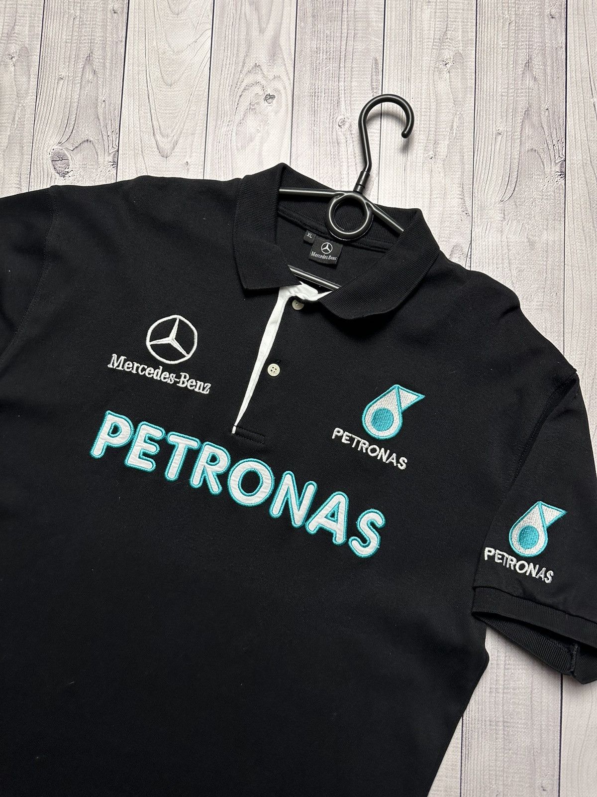 Vintage Mercedes Petronas racing polo big logo size L/XL
