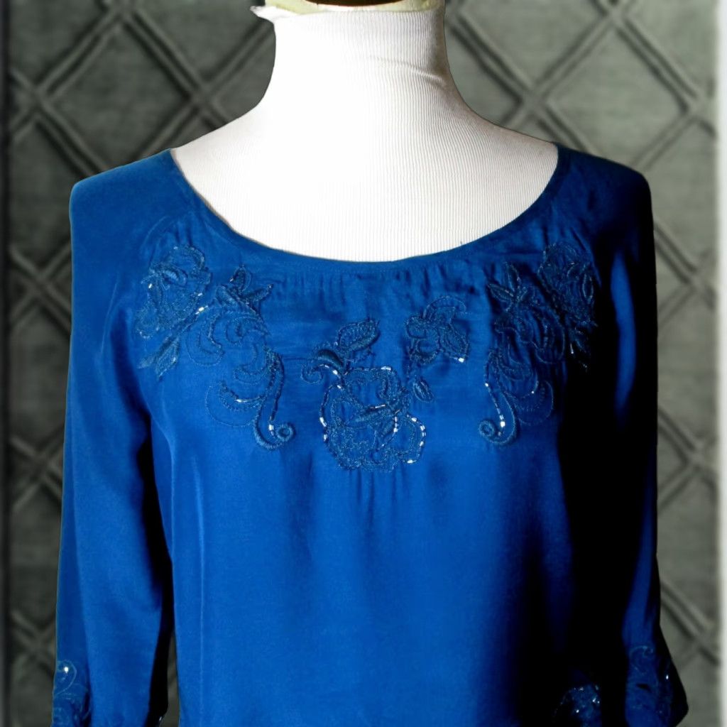 Lucky Brand LUCKY BRAND Top Silk Beaded Blue 100% Silk 3/4 Sleeve Size S Womens Size S / US 4 / IT 40 - 1 Thumbnail