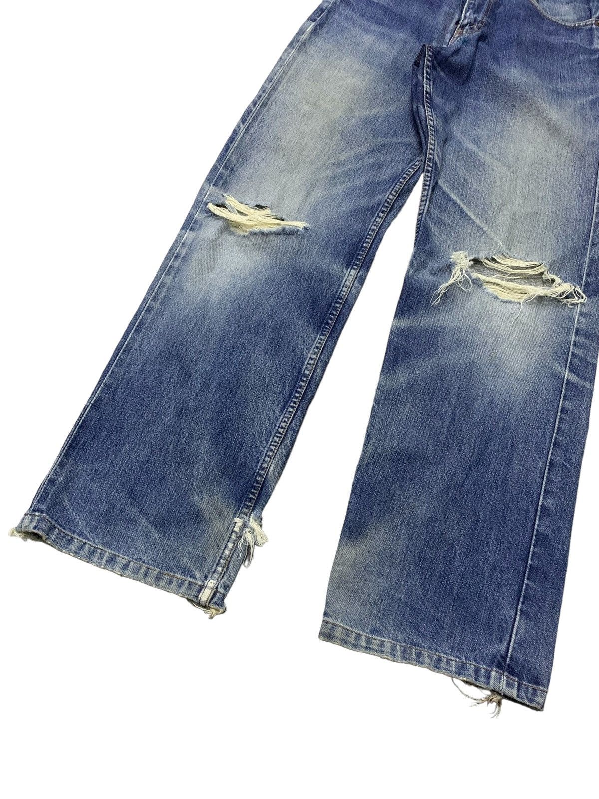Levi's × Vintage Vintage Levis 504 Selvedge Baggy Cut Distressed Jeans Size US 30 / EU 46 - 6 Thumbnail