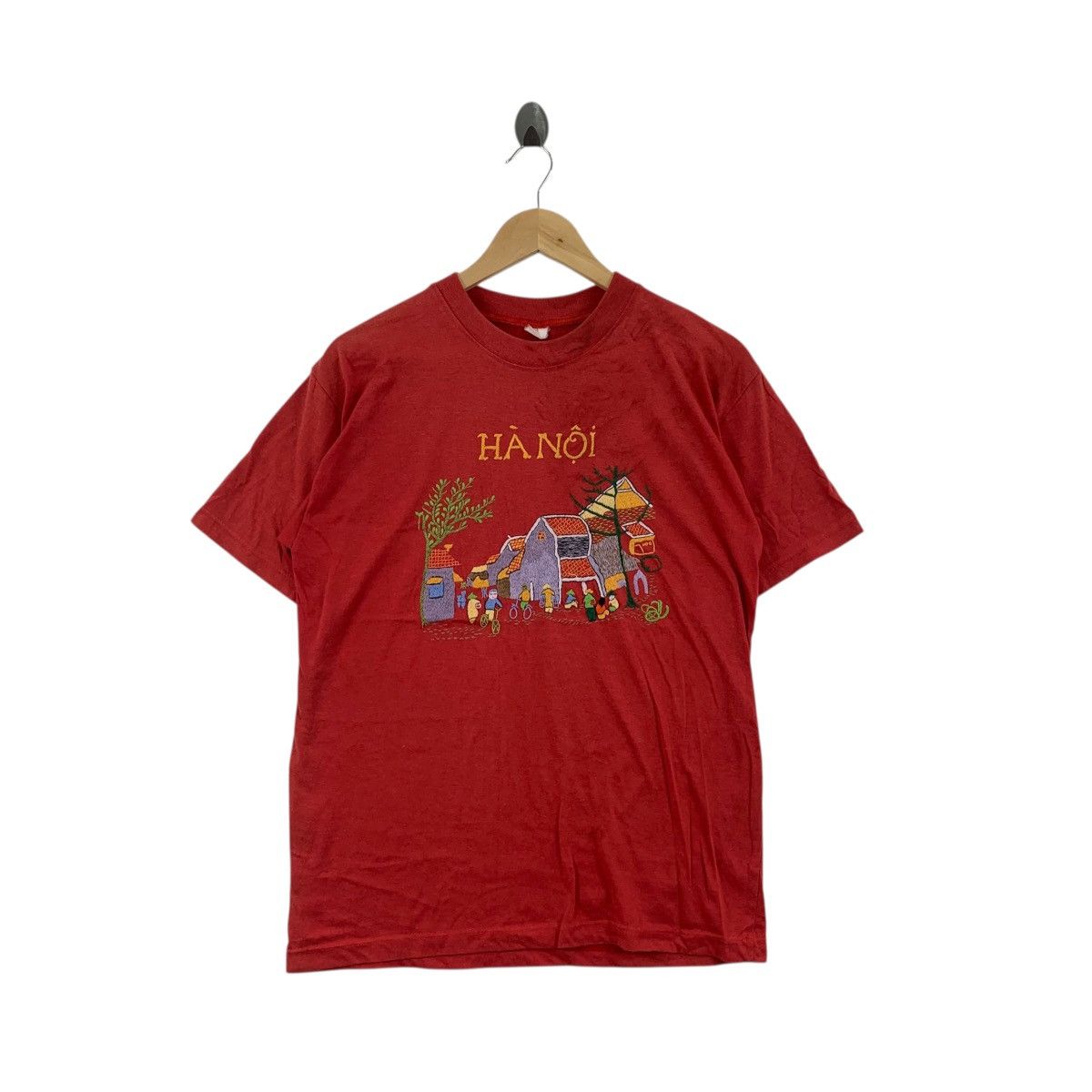 Vintage Vintage 80s HANOI VIETNAM SOUVENIR Cold War Thrashed Tee Size US S / EU 44-46 / 1 - 1 Thumbnail
