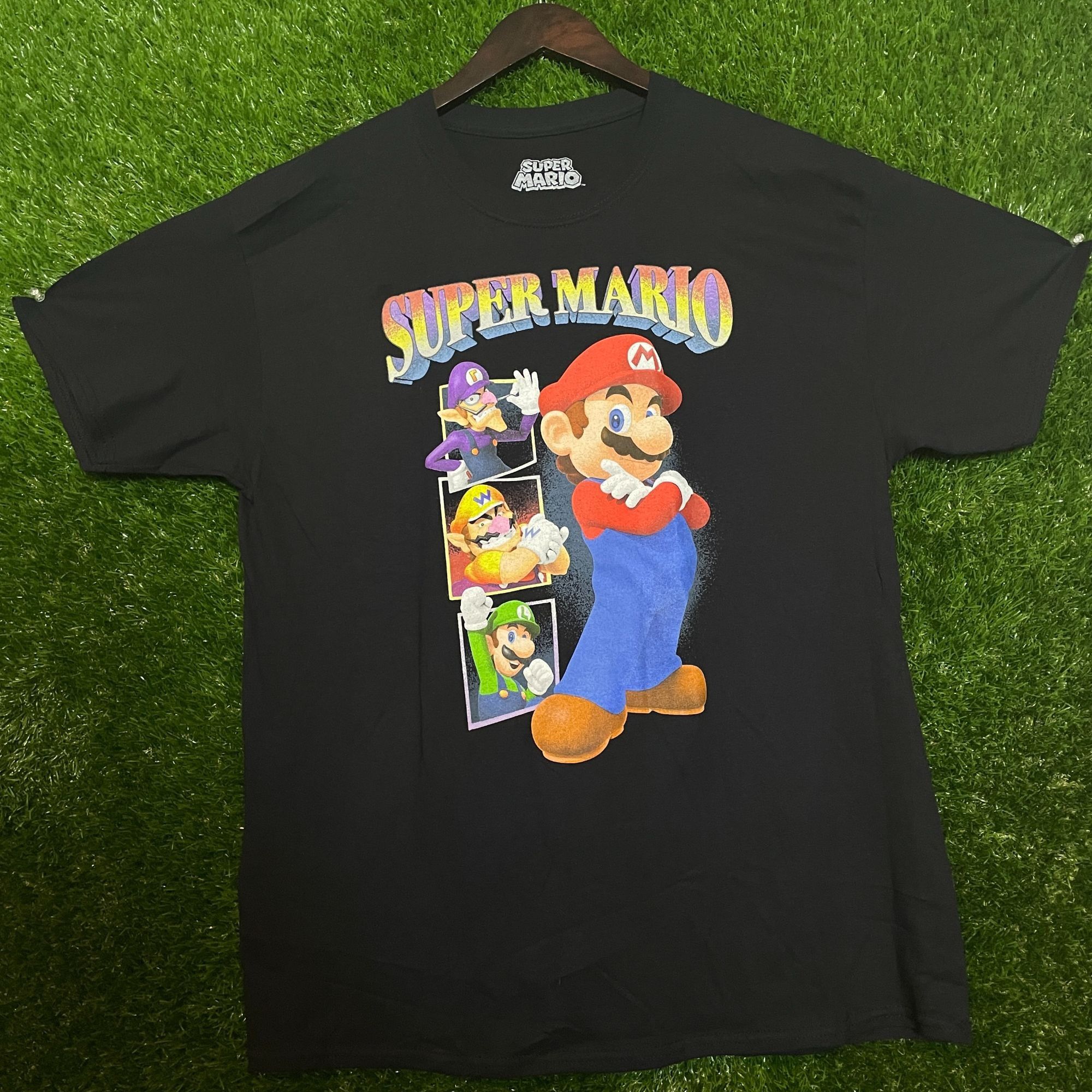 Urban Outfitters Super Mario Graphic T-shirt size Large Size US L / EU 52-54 / 3 - 4 Thumbnail