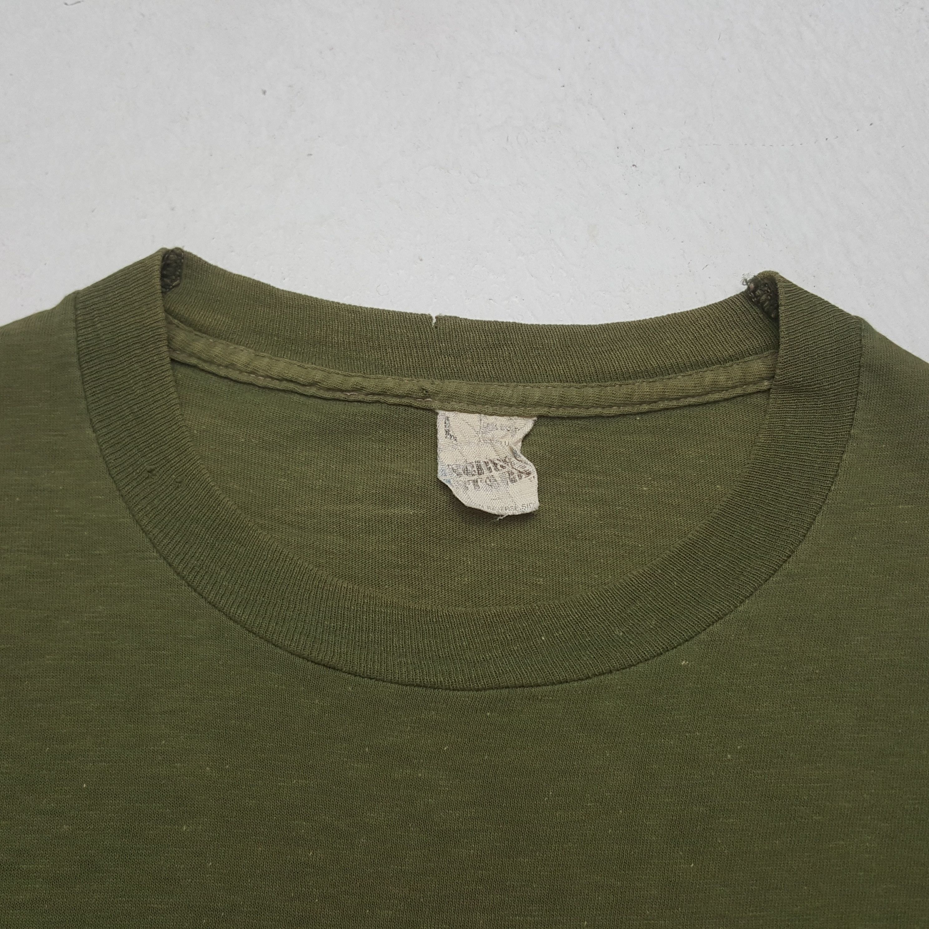 Band Tees Vintage The Clash 80's English Rock Band Tshirt 32 Size US S / EU 44-46 / 1 - 5 Thumbnail