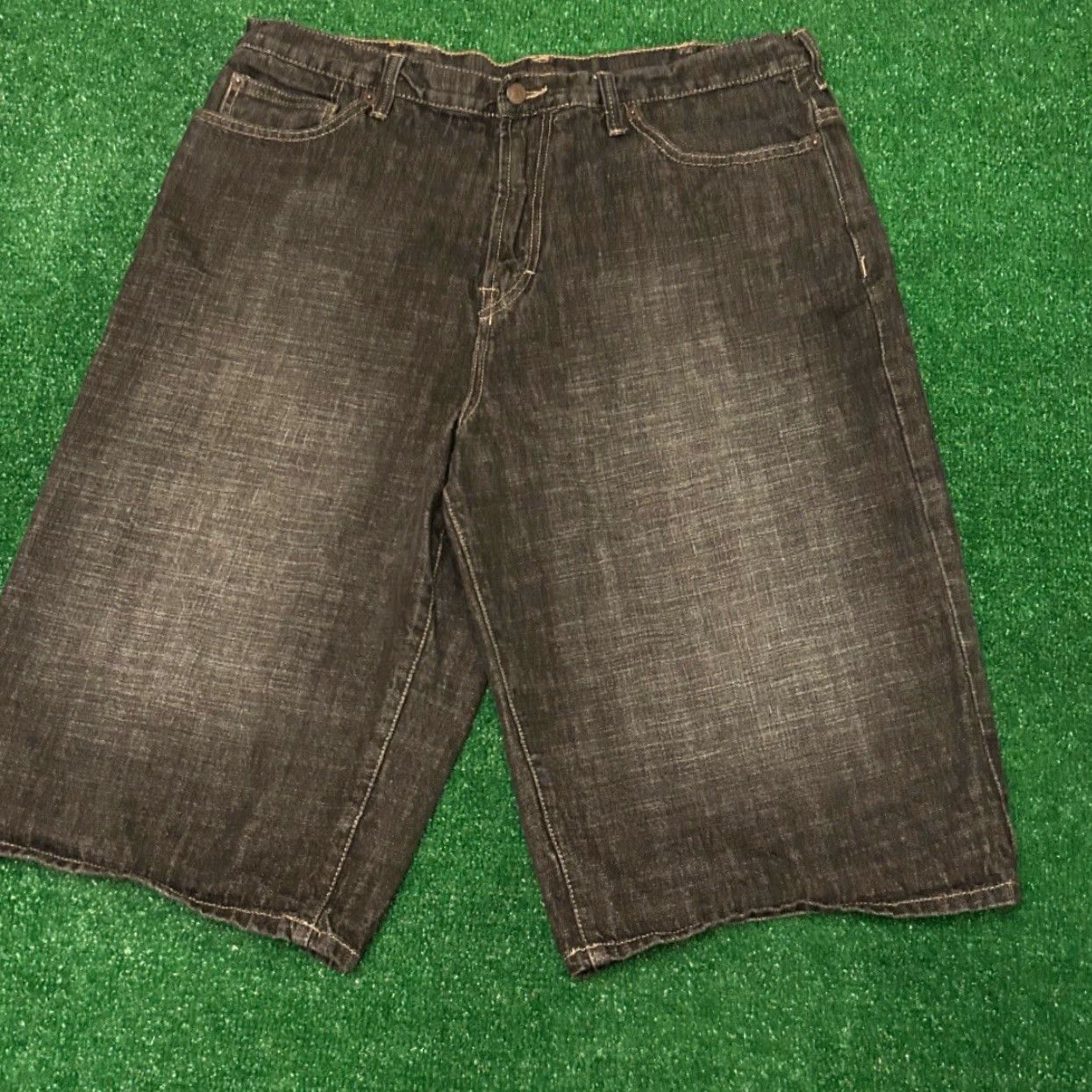 Sean John VINTAGE Sean John JNCO Baggy Hip Hop Skater Grunge Jeans Shorts Men Size 38 Jorts Black 38 JNCO Logo Pockets Grunge Hip Hop 2000s Mens Size US 38 / EU 54 - 2 Thumbnail
