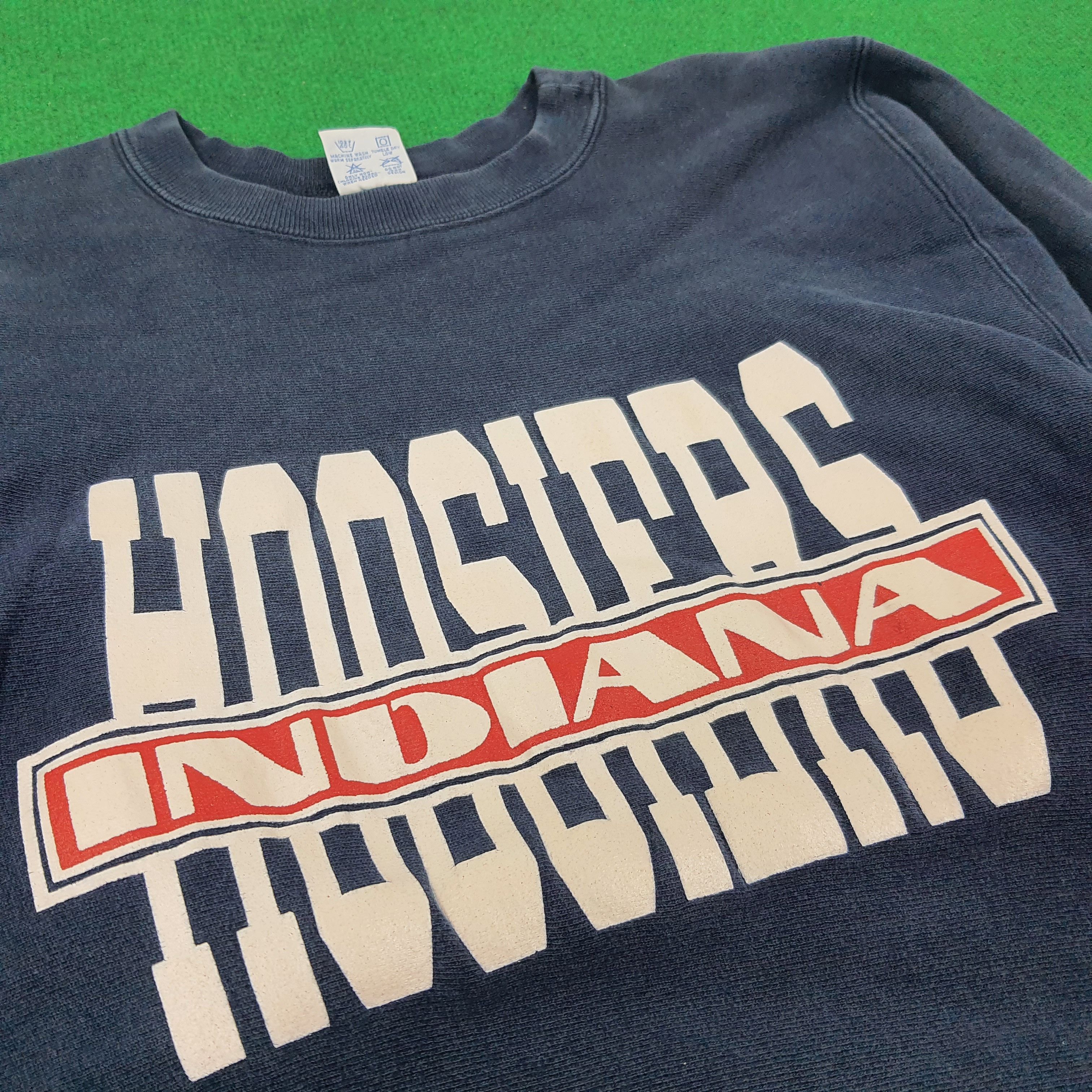 Champion × NBA × Vintage Vintage Champion Indiana Hoosiers NBA Team Sweatshirt C232N7 Size US S / EU 44-46 / 1 - 2 Thumbnail