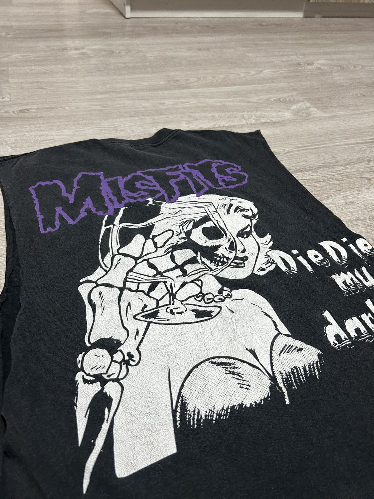 Vintage Misfits “Die Die My Darling” Original Vintage 2001 Size L Size US L / EU 52-54 / 3 - 2 Thumbnail